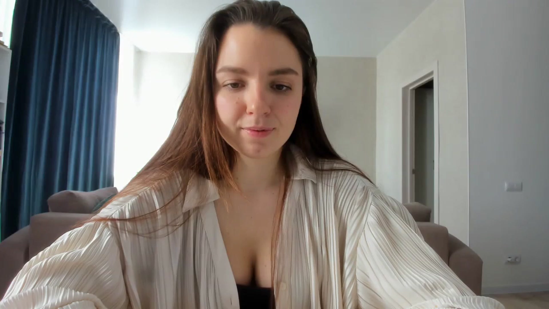 Gallery image thumbnail from Weird_bird's myfreecams stream on, 03/05/2024, 04:30 image 8 of 20