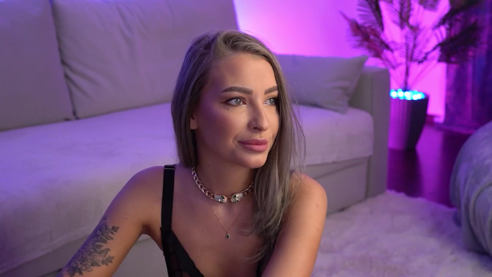 Gallery image thumbnail from WendyKara's myfreecams stream on, 02/24/2025, 09:00 image 20 of 20