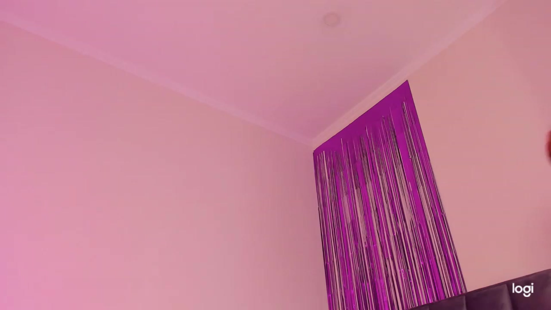 Gallery image thumbnail from Wendy_Mooree's myfreecams stream on, 04/16/2023, 21:45 image 13 of 20