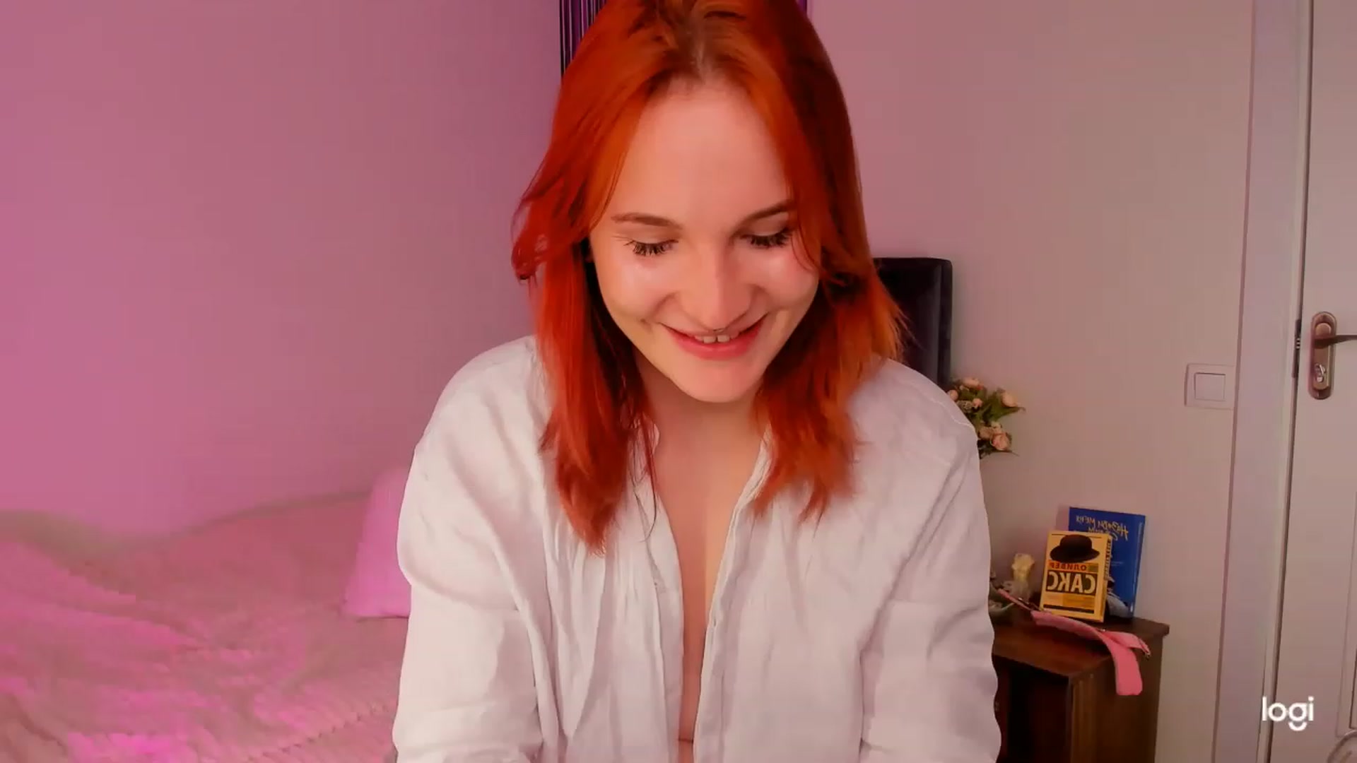 Gallery image thumbnail from Wendy_Mooree's myfreecams stream on, 04/17/2023, 24:18 image 20 of 20