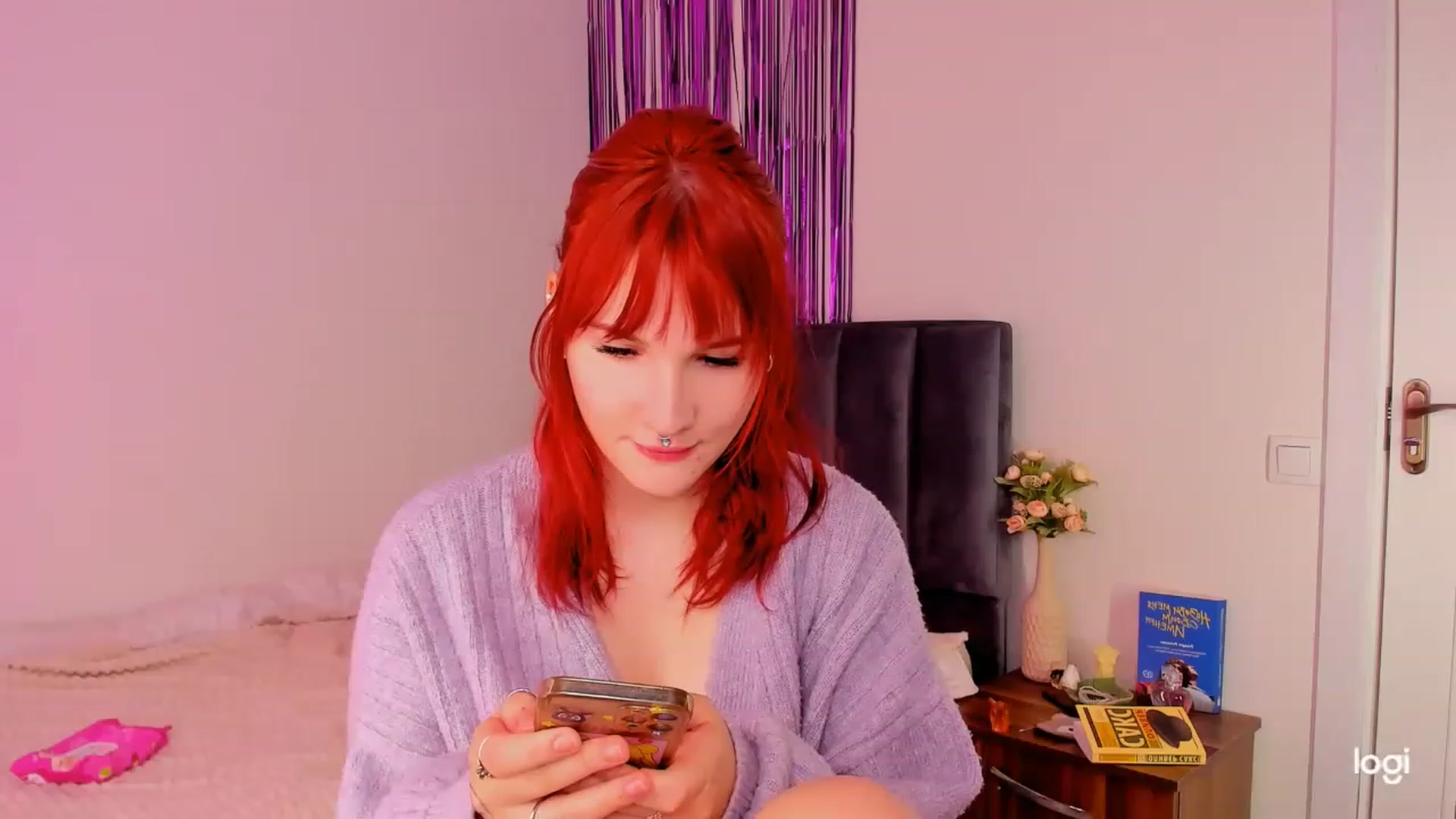 Gallery image thumbnail from Wendy_Mooree's myfreecams stream on, 05/17/2023, 02:10 image 12 of 20