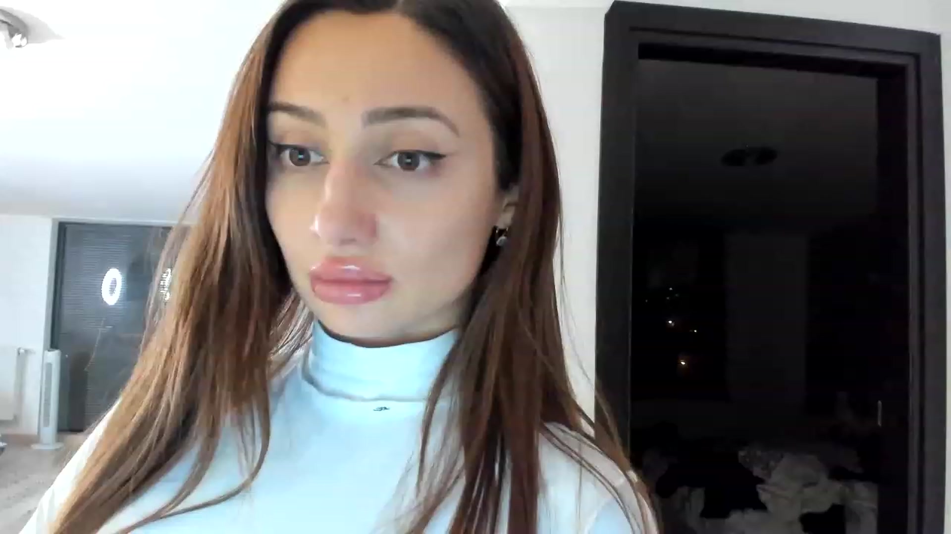 Gallery image thumbnail from Wennndyk's myfreecams stream on, 11/25/2022, 23:18 image 18 of 20