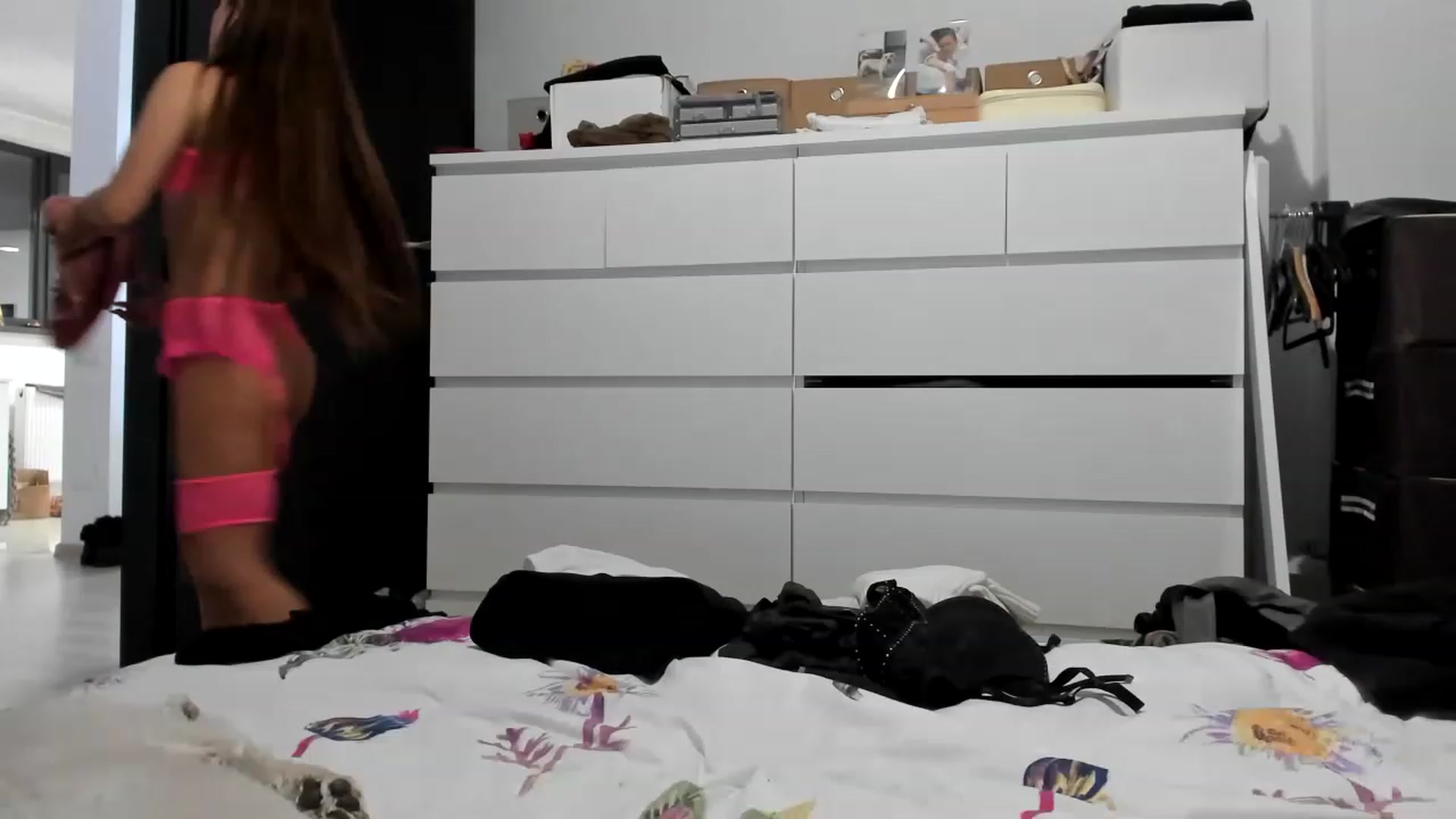Gallery image thumbnail from Wennndyk's myfreecams stream on, 11/27/2022, 03:58 image 10 of 20