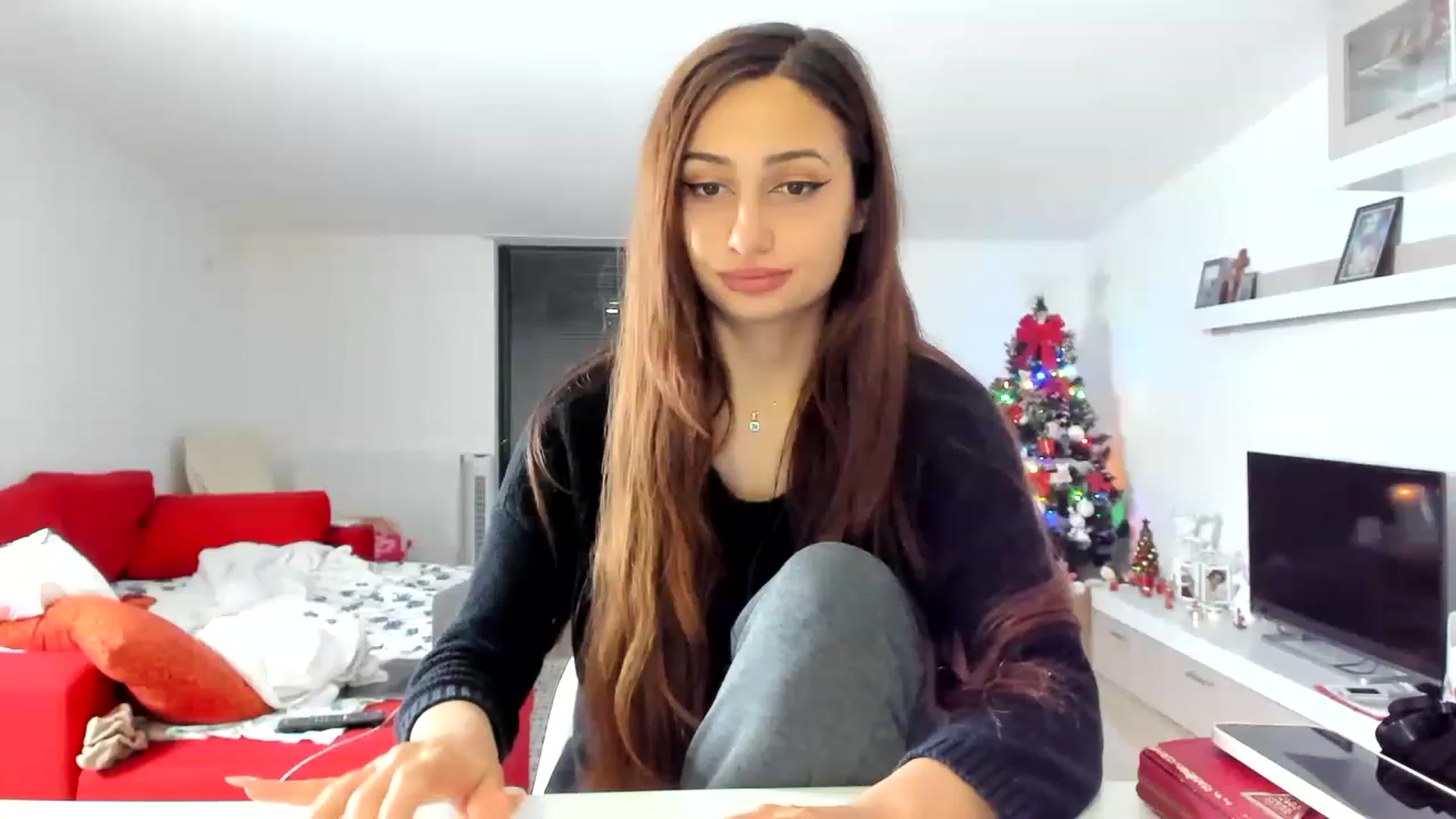 Gallery image thumbnail from Wennndyk's myfreecams stream on, 12/04/2022, 01:27 image 14 of 20