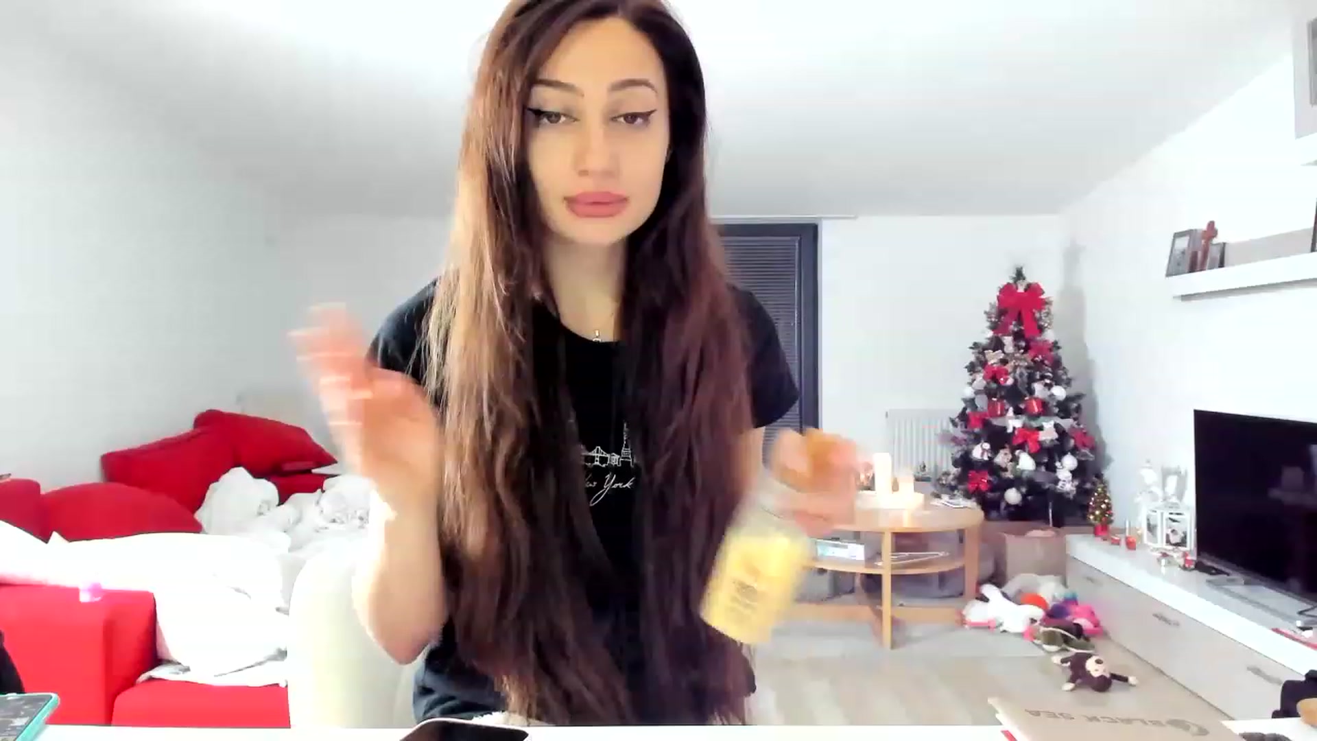 Gallery image thumbnail from Wennndyk's myfreecams stream on, 12/15/2022, 22:58 image 1 of 20