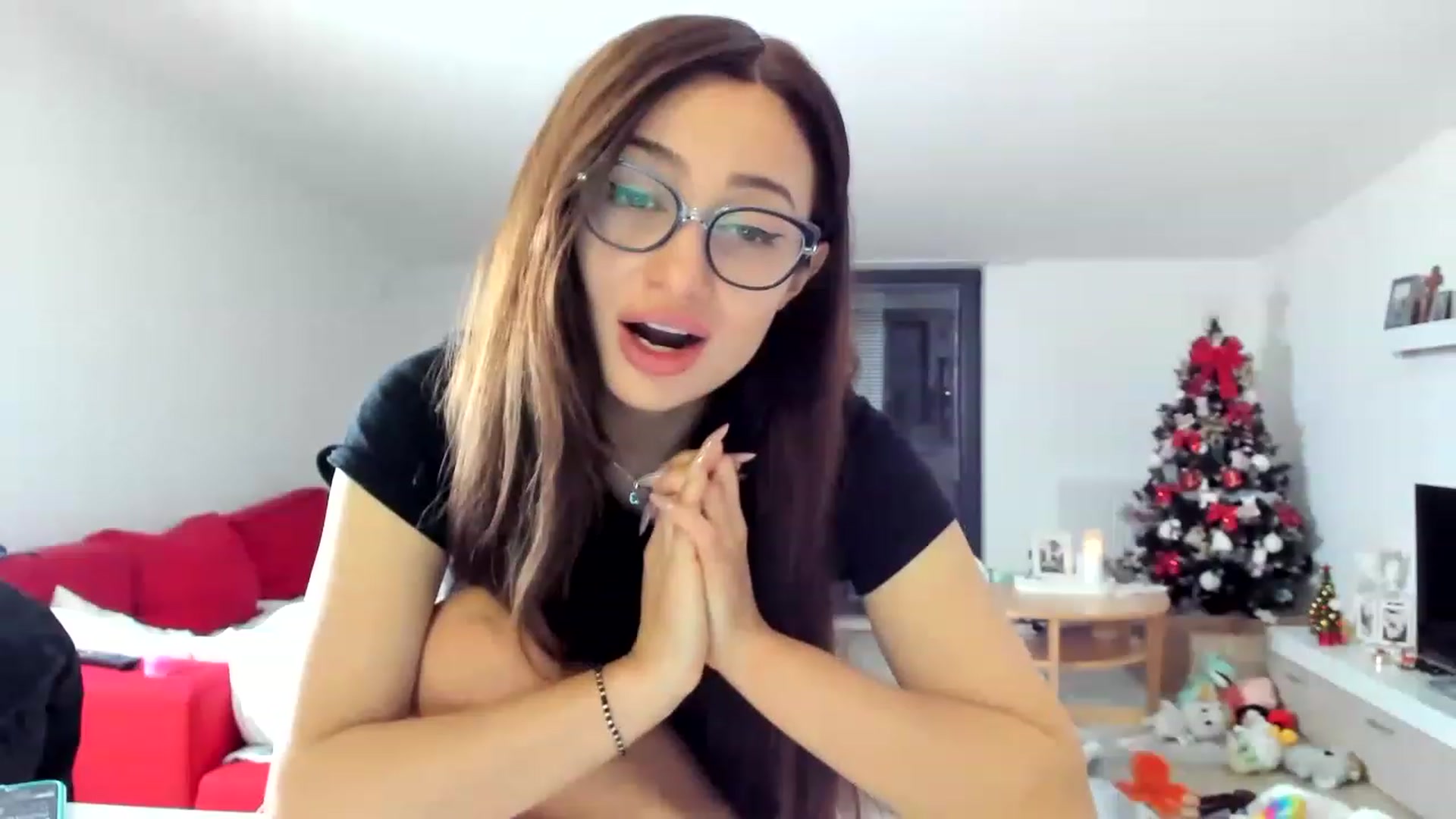 Gallery image thumbnail from Wennndyk's myfreecams stream on, 12/17/2022, 24:43 image 7 of 20