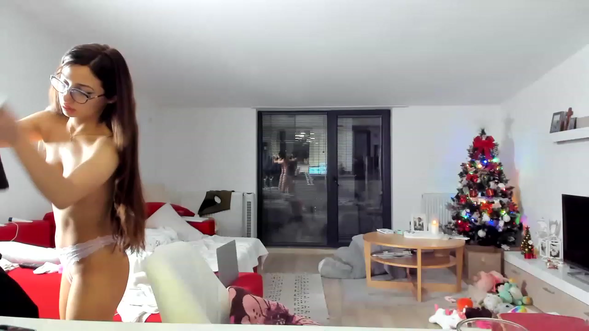 Gallery image thumbnail from Wennndyk's myfreecams stream on, 12/17/2022, 23:49 image 18 of 20