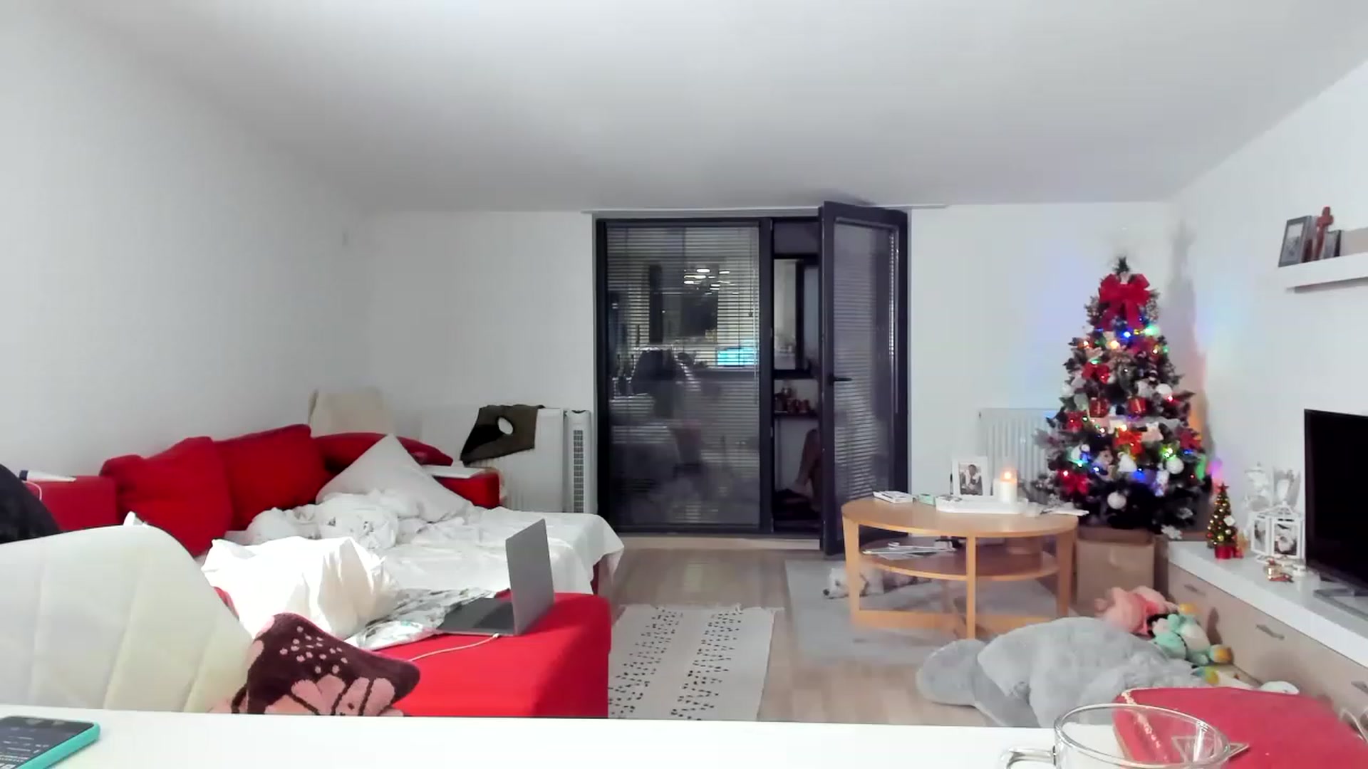 Gallery image thumbnail from Wennndyk's myfreecams stream on, 12/17/2022, 23:49 image 9 of 20