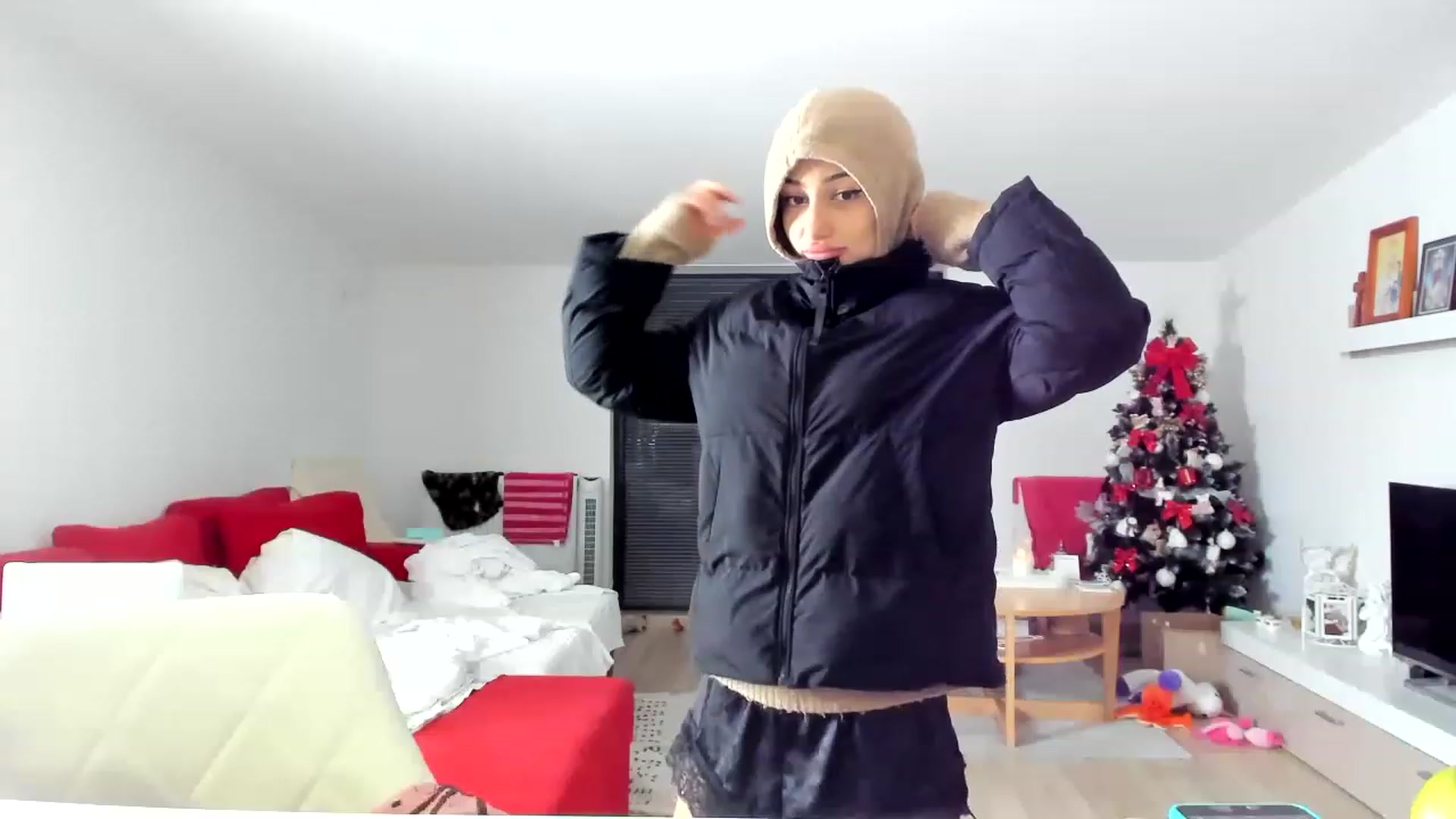 Gallery image thumbnail from Wennndyk's myfreecams stream on, 12/25/2022, 05:04 image 5 of 20