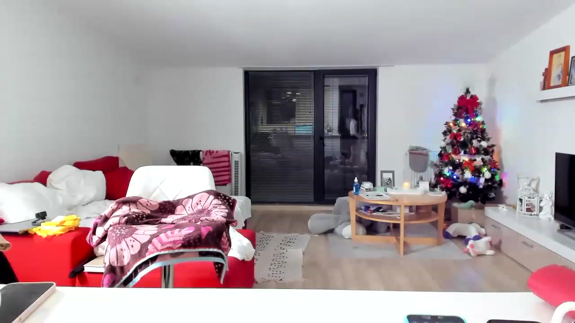 Gallery image thumbnail from Wennndyk's myfreecams stream on, 12/26/2022, 17:02 image 17 of 20