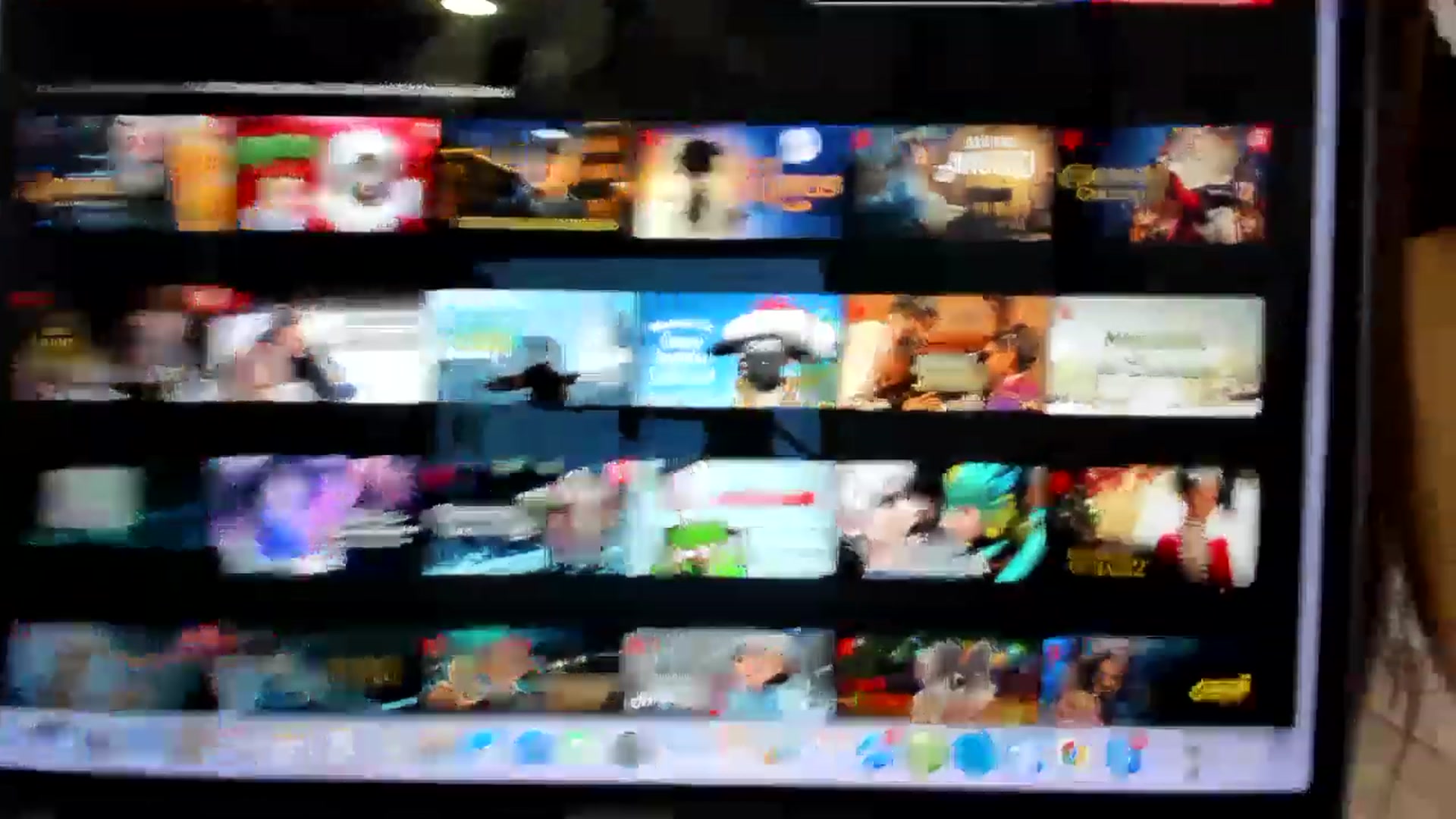 Gallery image thumbnail from Wennndyk's myfreecams stream on, 12/30/2022, 24:42 image 17 of 20