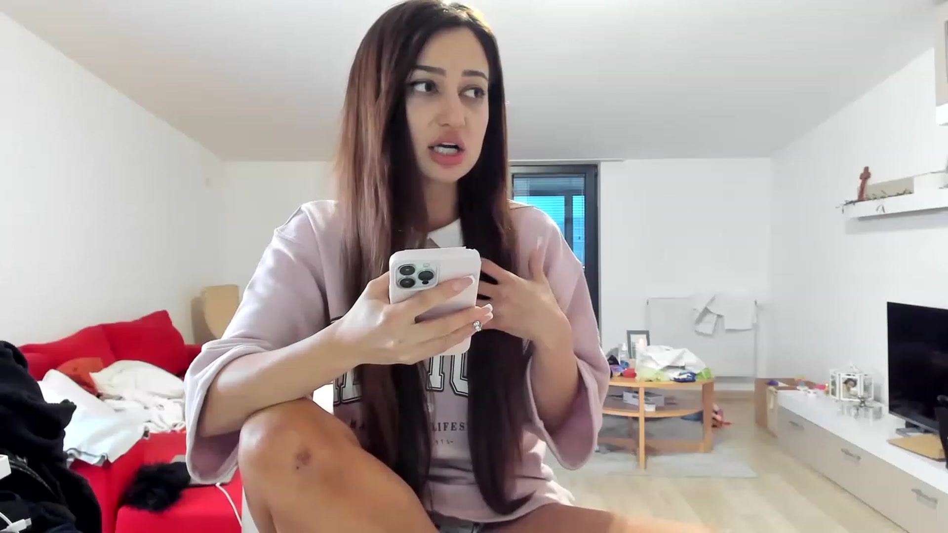 Gallery image thumbnail from Wennndyk's myfreecams stream on, 02/04/2023, 15:37 image 9 of 20