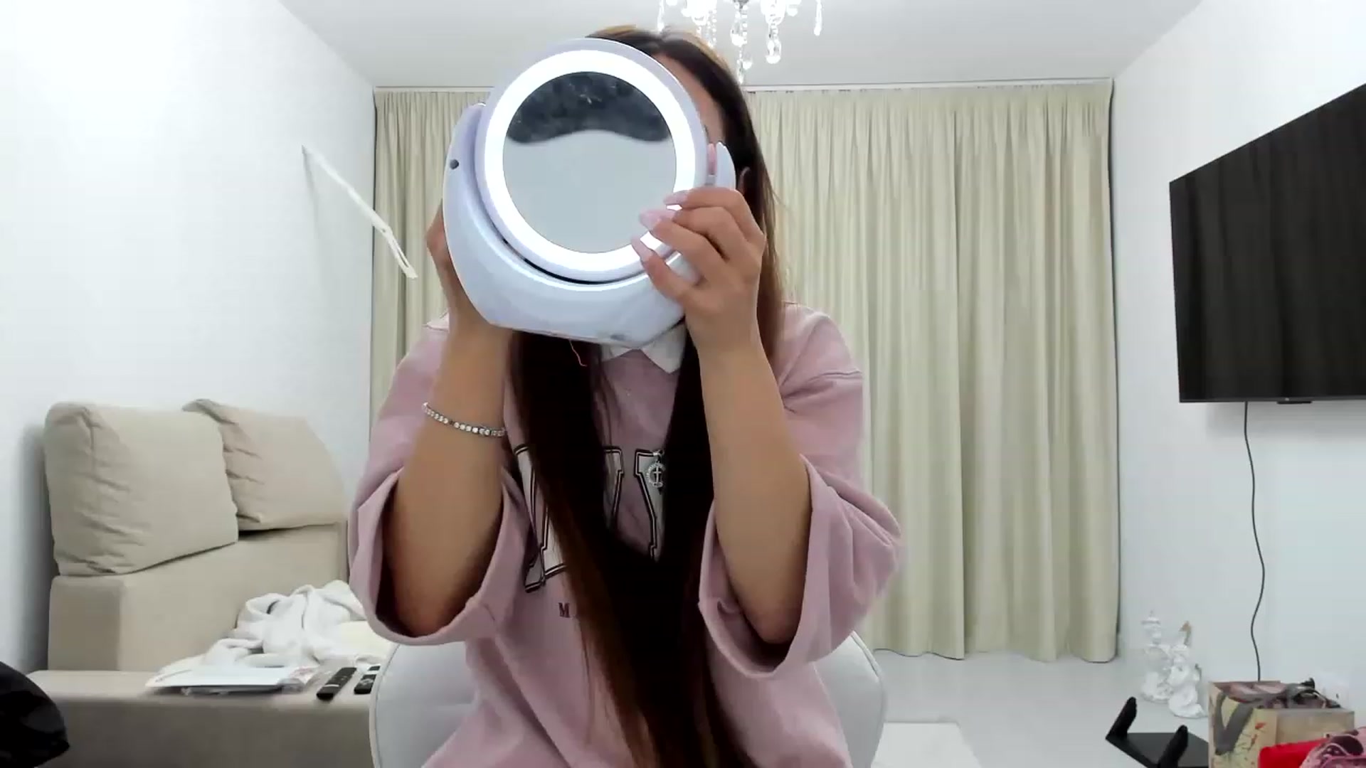 Gallery image thumbnail from Wennndyk's myfreecams stream on, 02/22/2023, 18:34 image 16 of 20