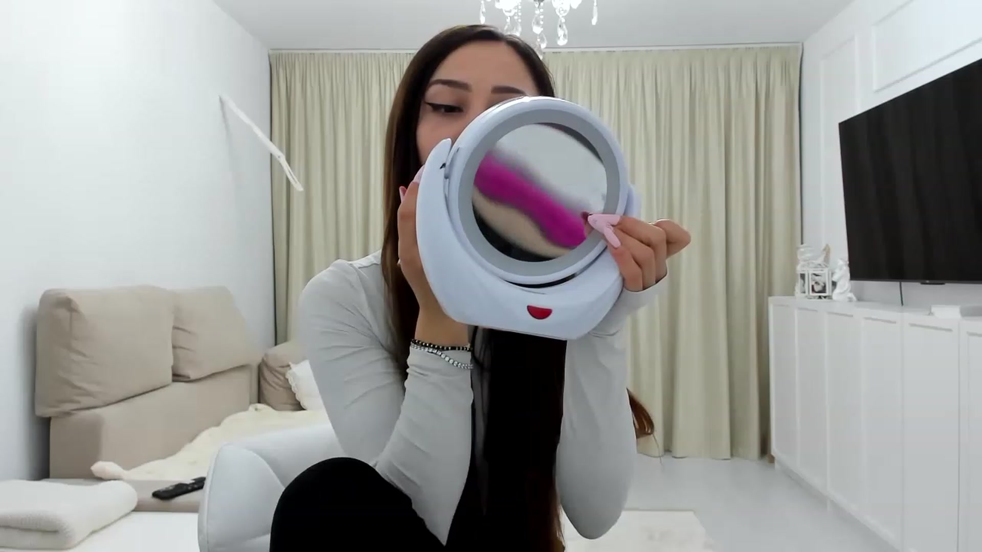 Gallery image thumbnail from Wennndyk's myfreecams stream on, 02/25/2023, 23:44 image 3 of 20