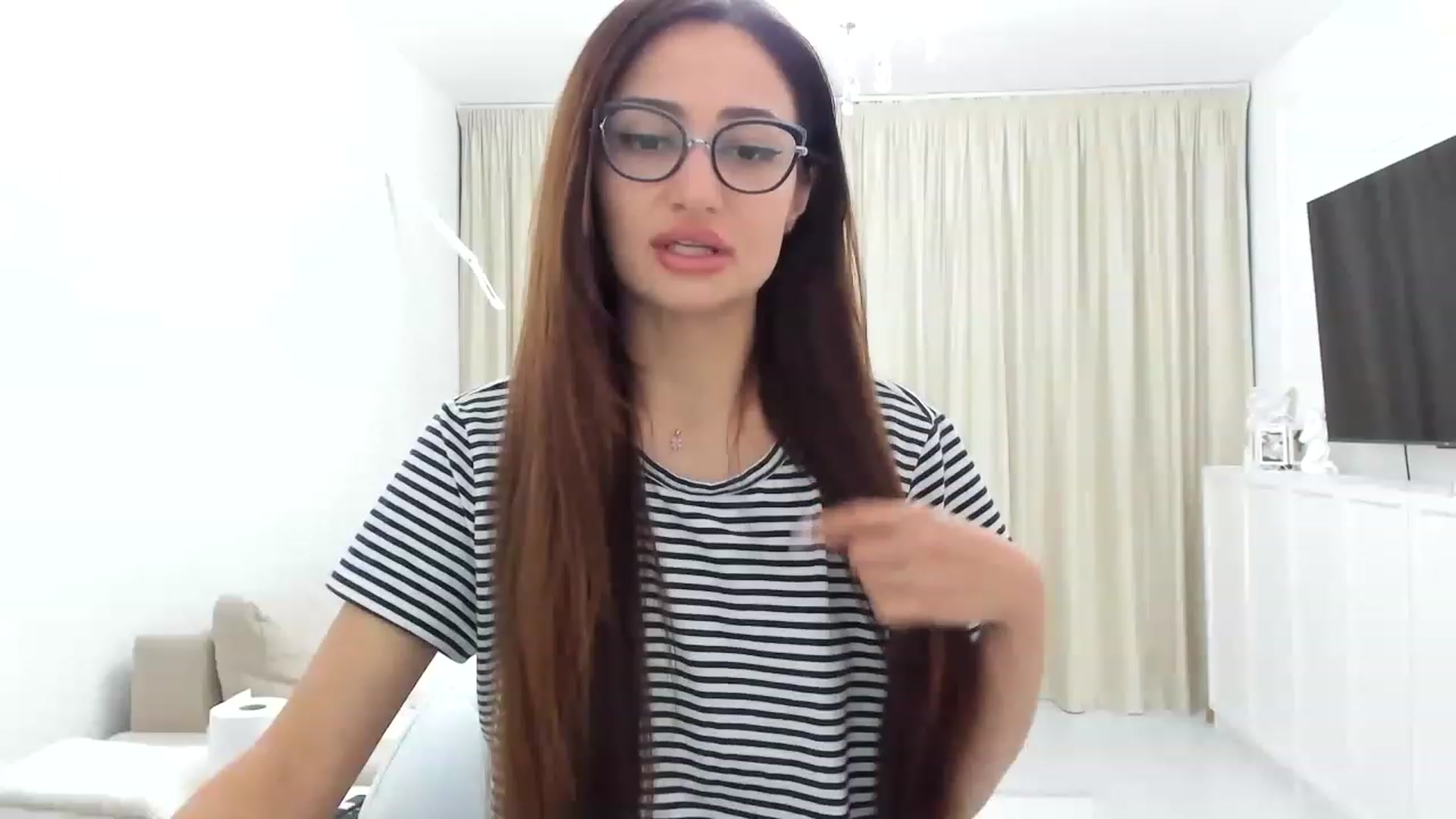 Gallery image thumbnail from Wennndyk's myfreecams stream on, 02/28/2023, 22:44 image 3 of 20