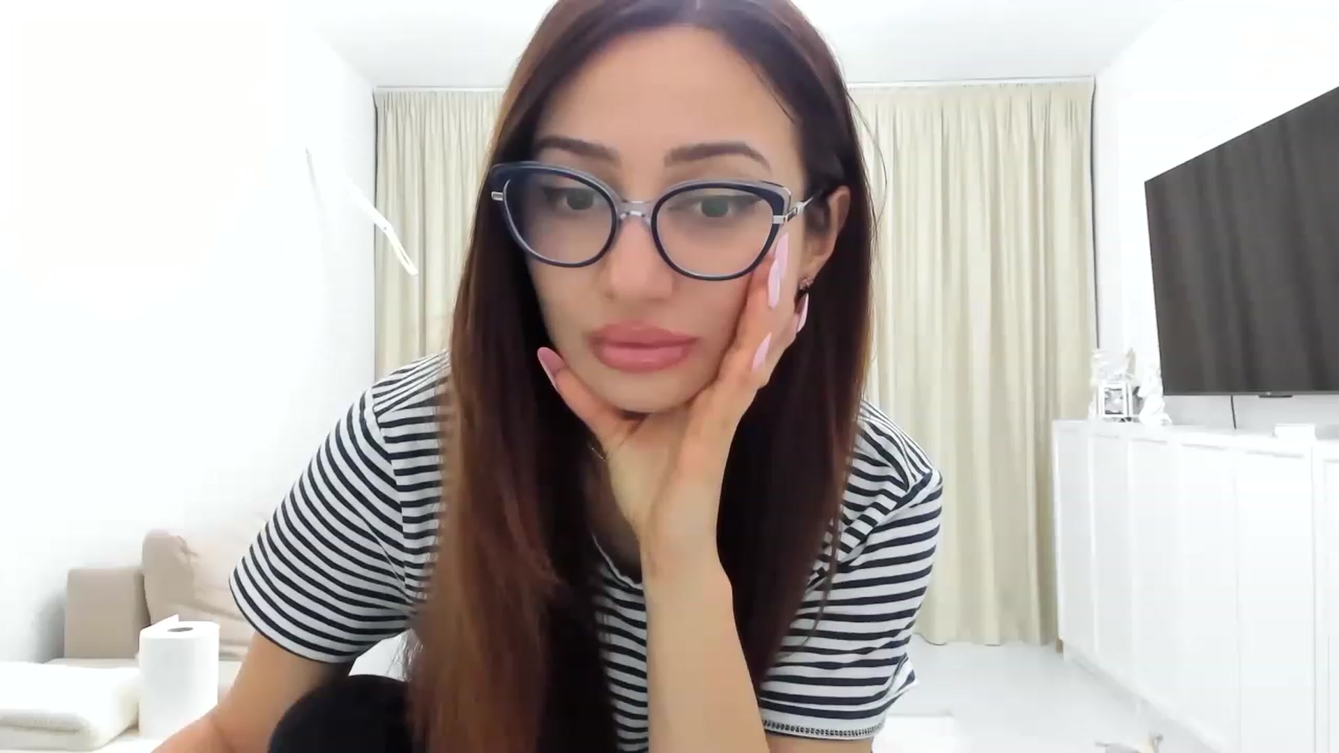 Gallery image thumbnail from Wennndyk's myfreecams stream on, 02/28/2023, 22:44 image 16 of 20