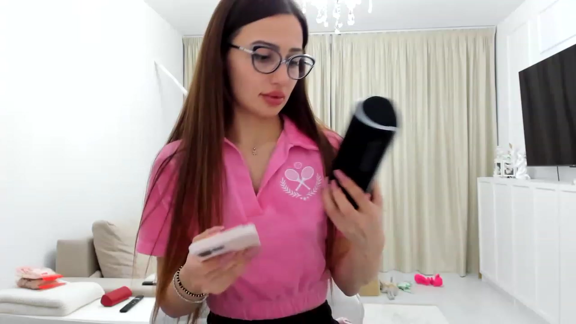 Gallery image thumbnail from Wennndyk's myfreecams stream on, 03/05/2023, 22:11 image 19 of 20