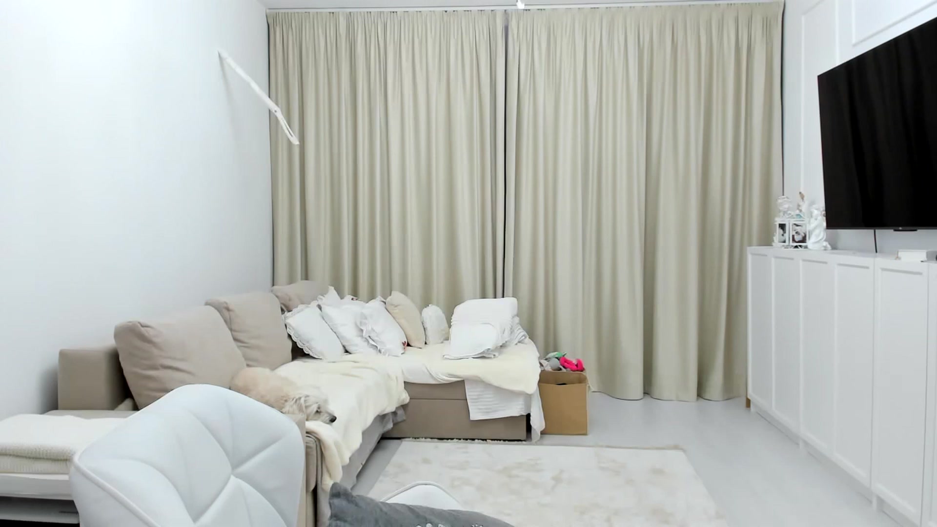 Gallery image thumbnail from Wennndyk's myfreecams stream on, 03/07/2023, 24:51 image 11 of 20