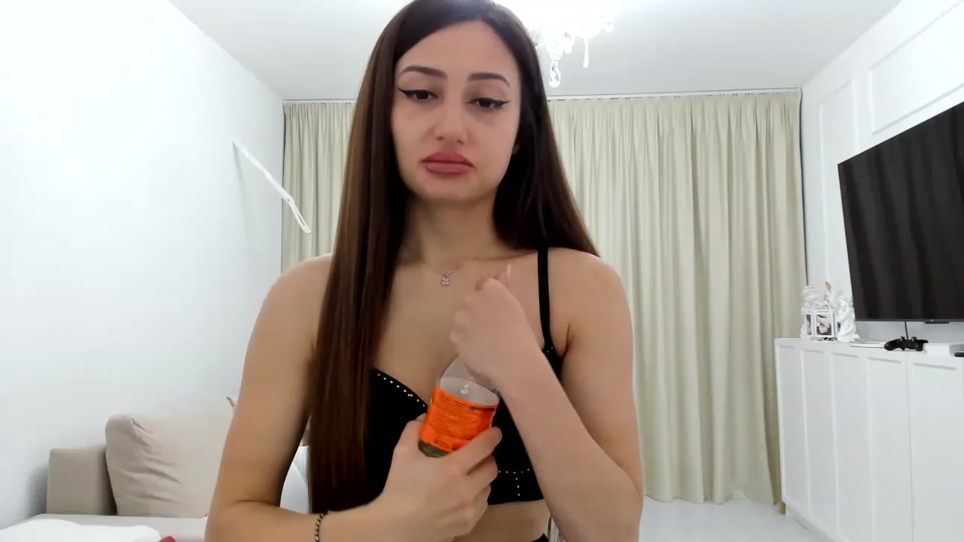 Gallery image thumbnail from Wennndyk's myfreecams stream on, 03/09/2023, 22:03 image 16 of 20