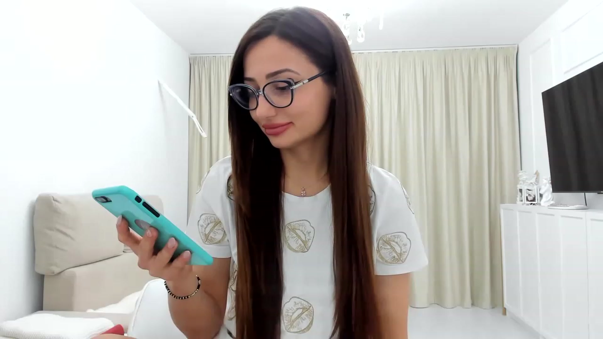 Gallery image thumbnail from Wennndyk's myfreecams stream on, 03/10/2023, 23:34 image 1 of 20