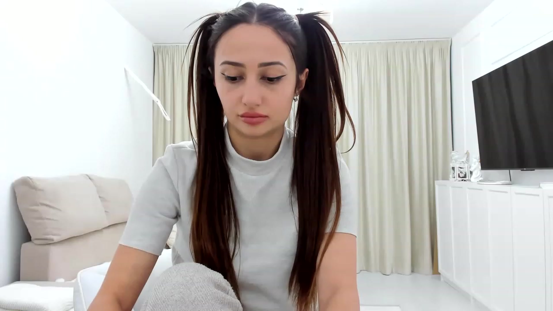 Gallery image thumbnail from Wennndyk's myfreecams stream on, 03/13/2023, 21:44 image 18 of 20