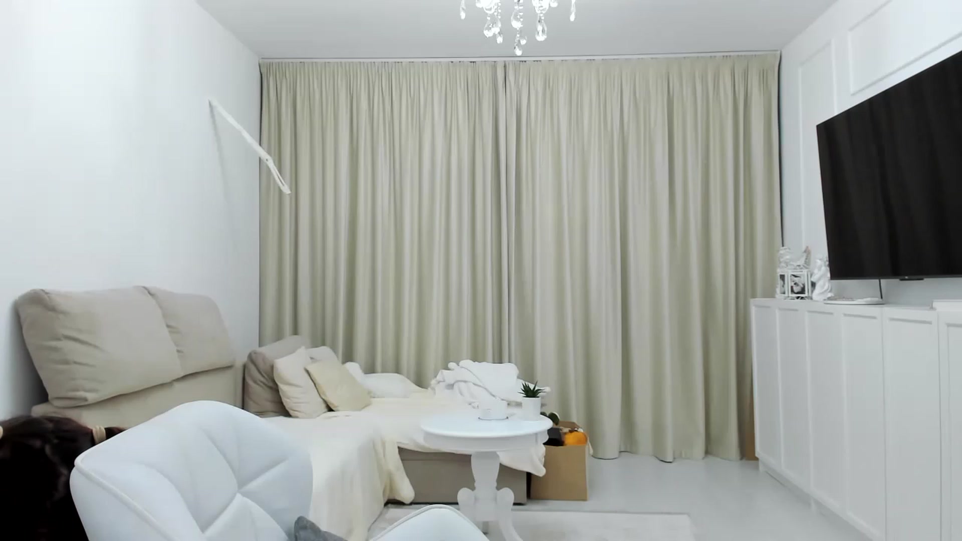Gallery image thumbnail from Wennndyk's myfreecams stream on, 03/14/2023, 01:06 image 14 of 20