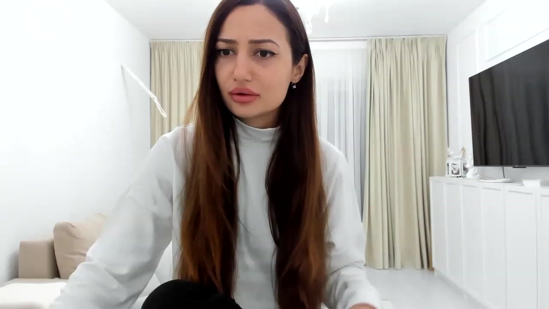 Gallery image thumbnail from Wennndyk's myfreecams stream on, 03/19/2023, 19:02 image 9 of 20