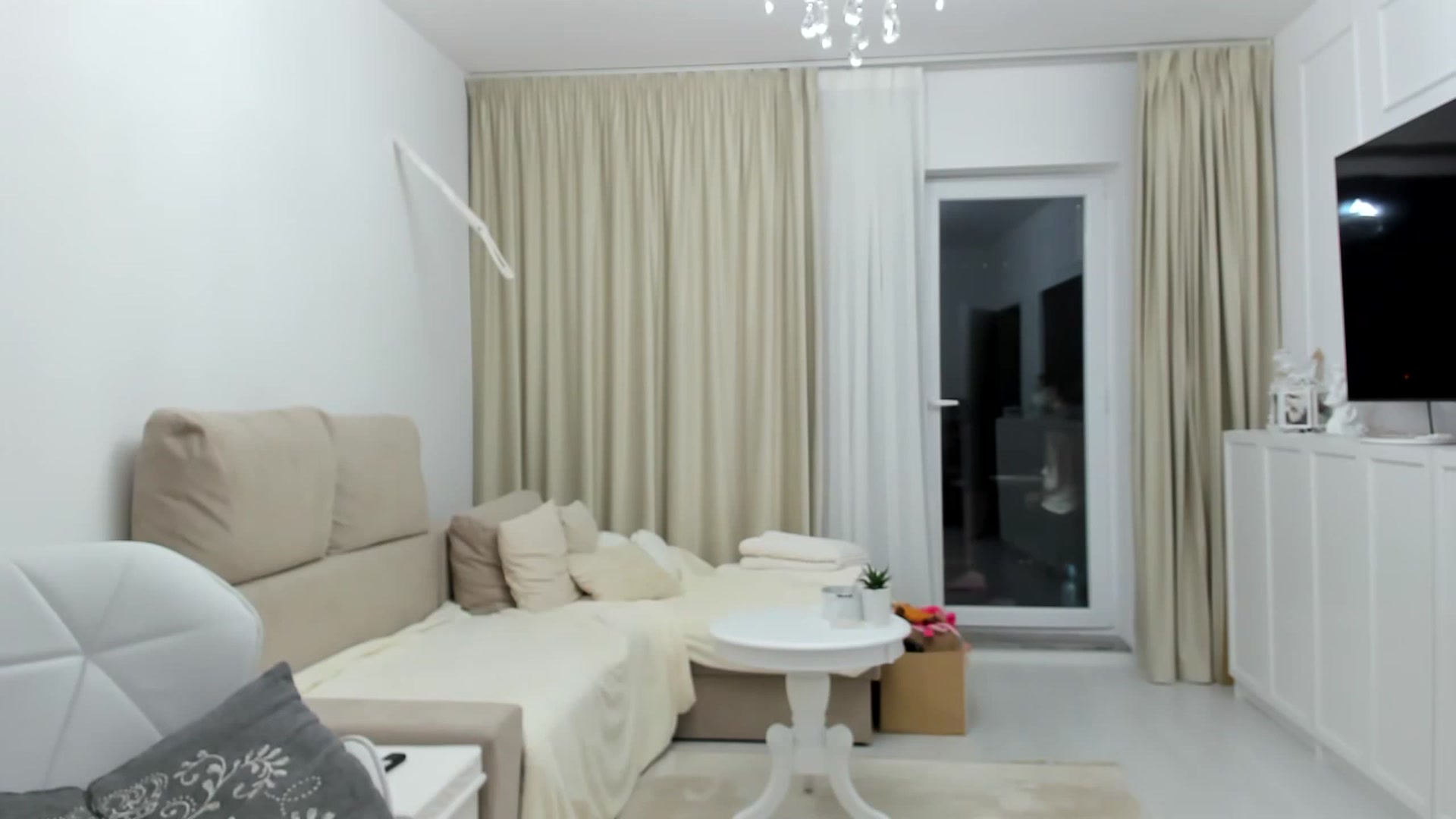 Gallery image thumbnail from Wennndyk's myfreecams stream on, 03/19/2023, 22:11 image 2 of 20