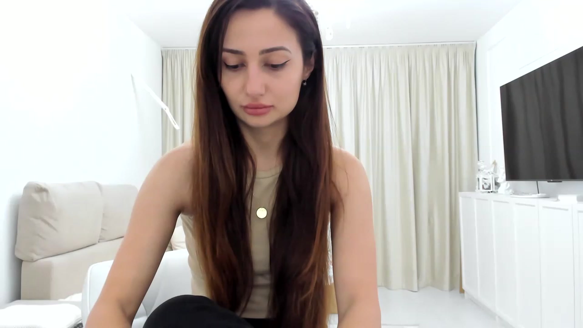 Gallery image thumbnail from Wennndyk's myfreecams stream on, 03/19/2023, 22:11 image 11 of 20
