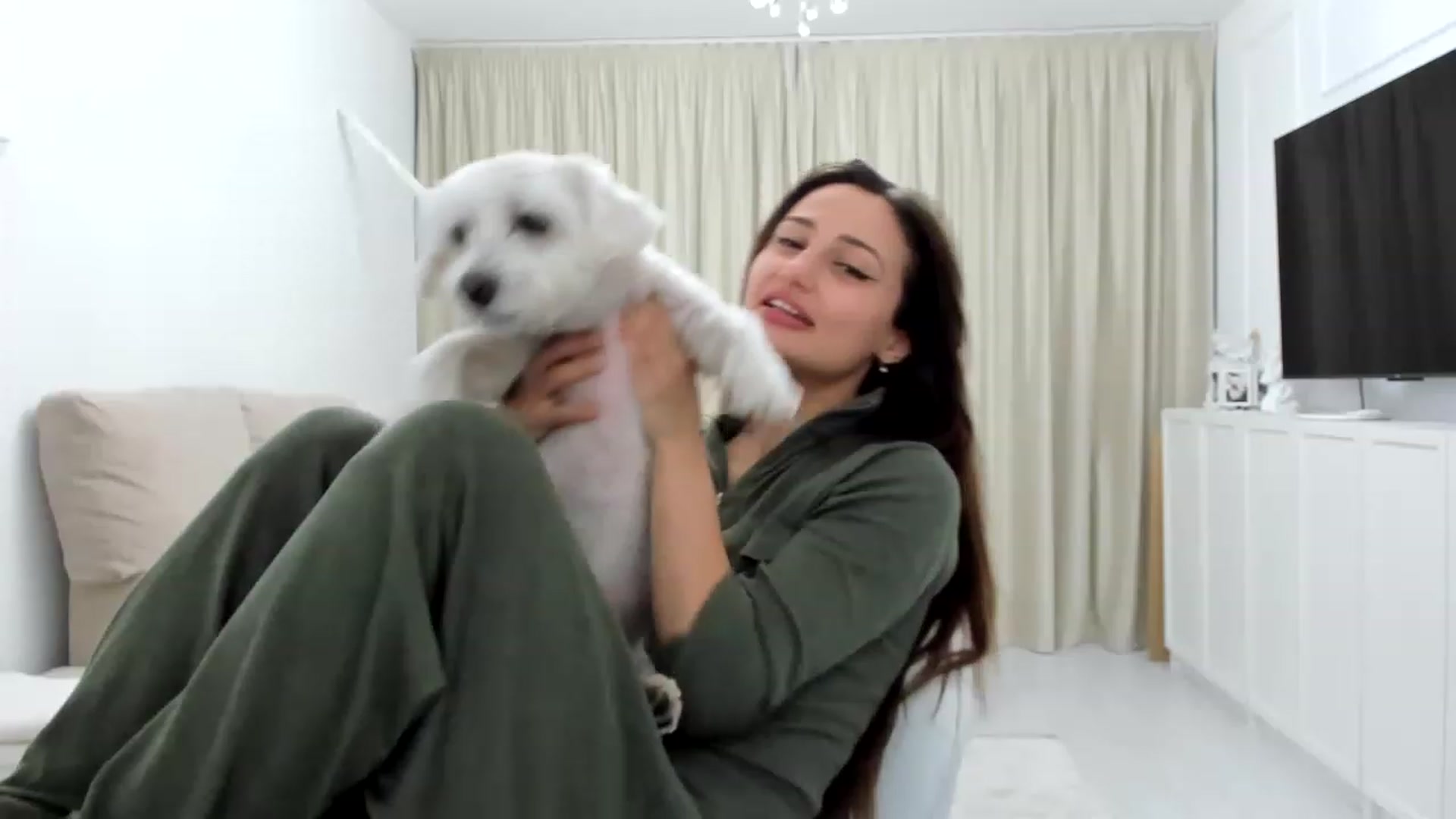 Gallery image thumbnail from Wennndyk's myfreecams stream on, 03/25/2023, 23:42 image 6 of 20