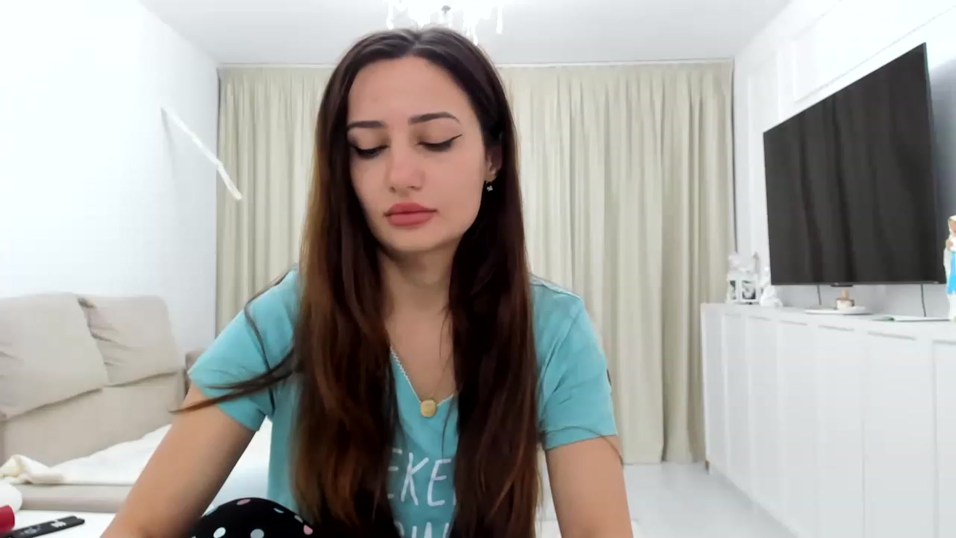 Gallery image thumbnail from Wennndyk's myfreecams stream on, 04/12/2023, 23:05 image 2 of 20