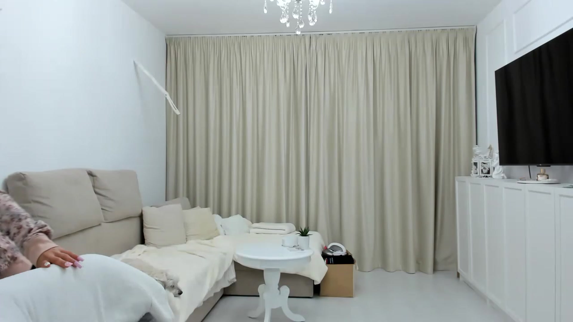 Gallery image thumbnail from Wennndyk's myfreecams stream on, 04/14/2023, 19:53 image 9 of 20