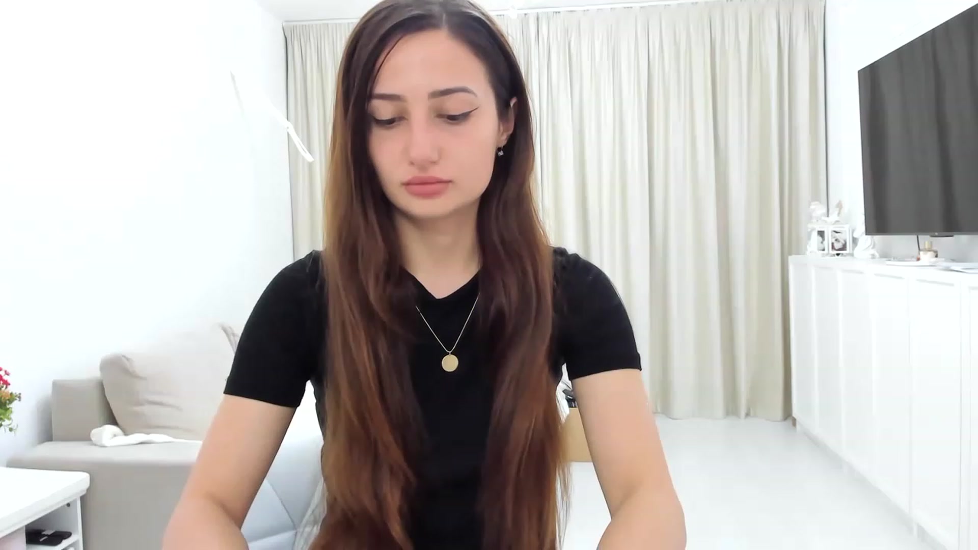 Gallery image thumbnail from Wennndyk's myfreecams stream on, 04/19/2023, 23:46 image 7 of 20