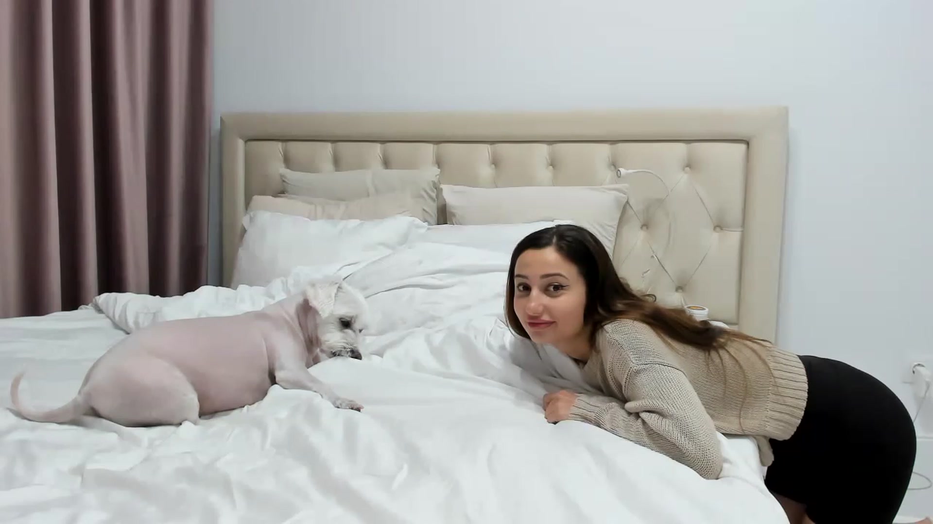 Gallery image thumbnail from Wennndyk's myfreecams stream on, 04/28/2023, 22:28 image 17 of 20