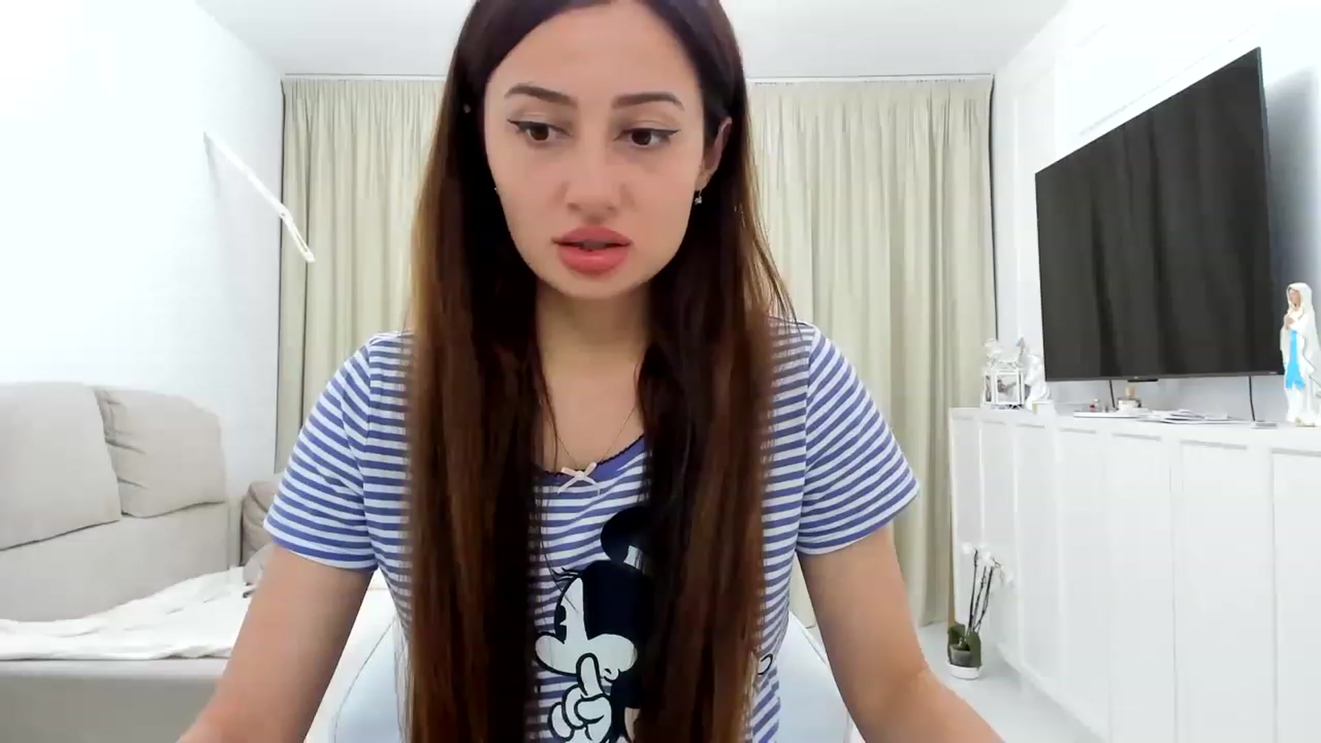 Gallery image thumbnail from Wennndyk's myfreecams stream on, 05/01/2023, 20:49 image 18 of 20