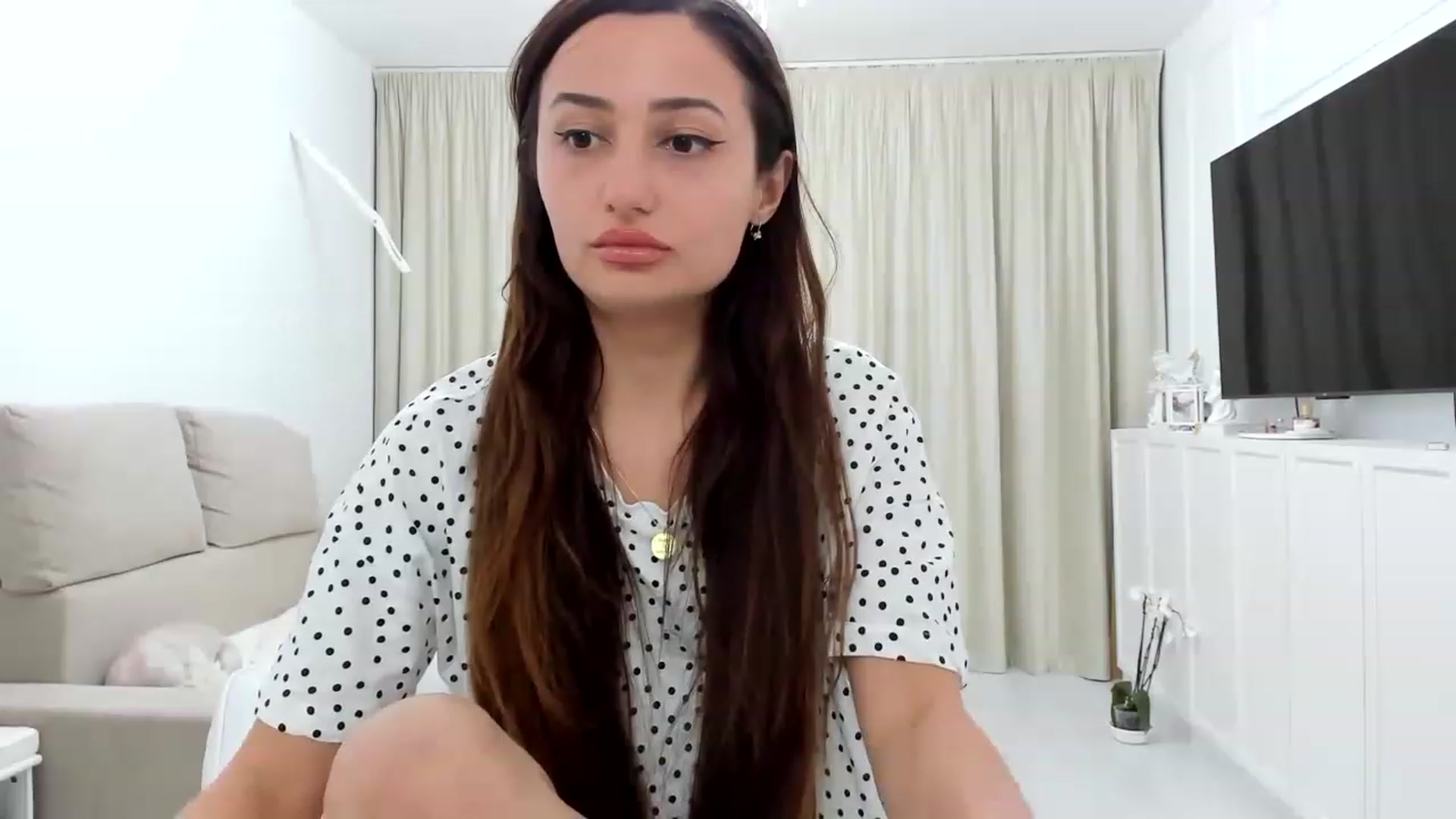 Gallery image thumbnail from Wennndyk's myfreecams stream on, 05/03/2023, 20:34 image 9 of 20