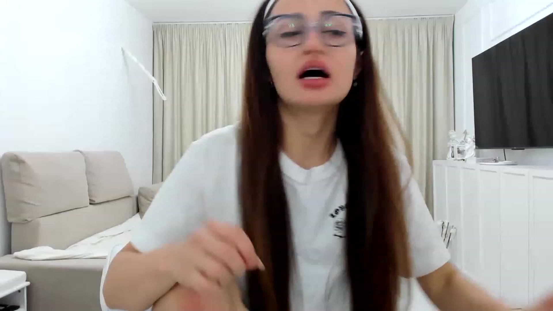 Gallery image thumbnail from Wennndyk's myfreecams stream on, 05/13/2023, 24:09 image 6 of 20