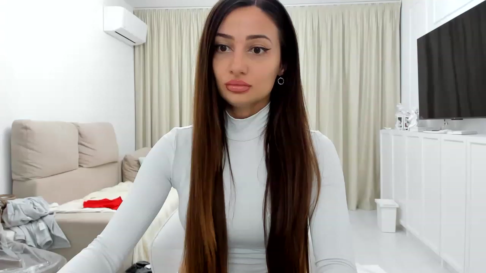 Gallery image thumbnail from Wennndyk's myfreecams stream on, 06/12/2023, 24:21 image 7 of 20