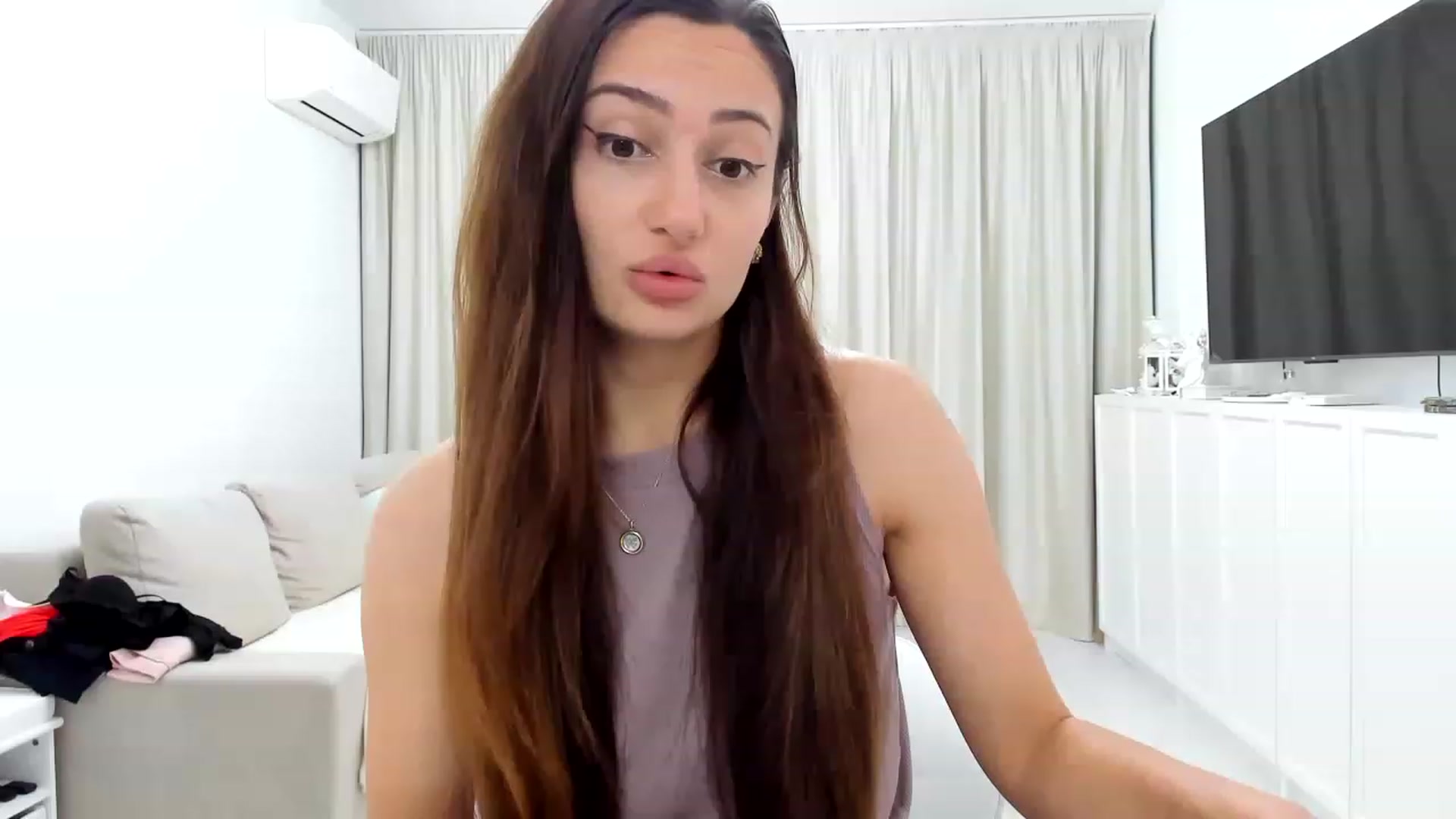 Gallery image thumbnail from Wennndyk's myfreecams stream on, 06/17/2023, 21:21 image 1 of 20