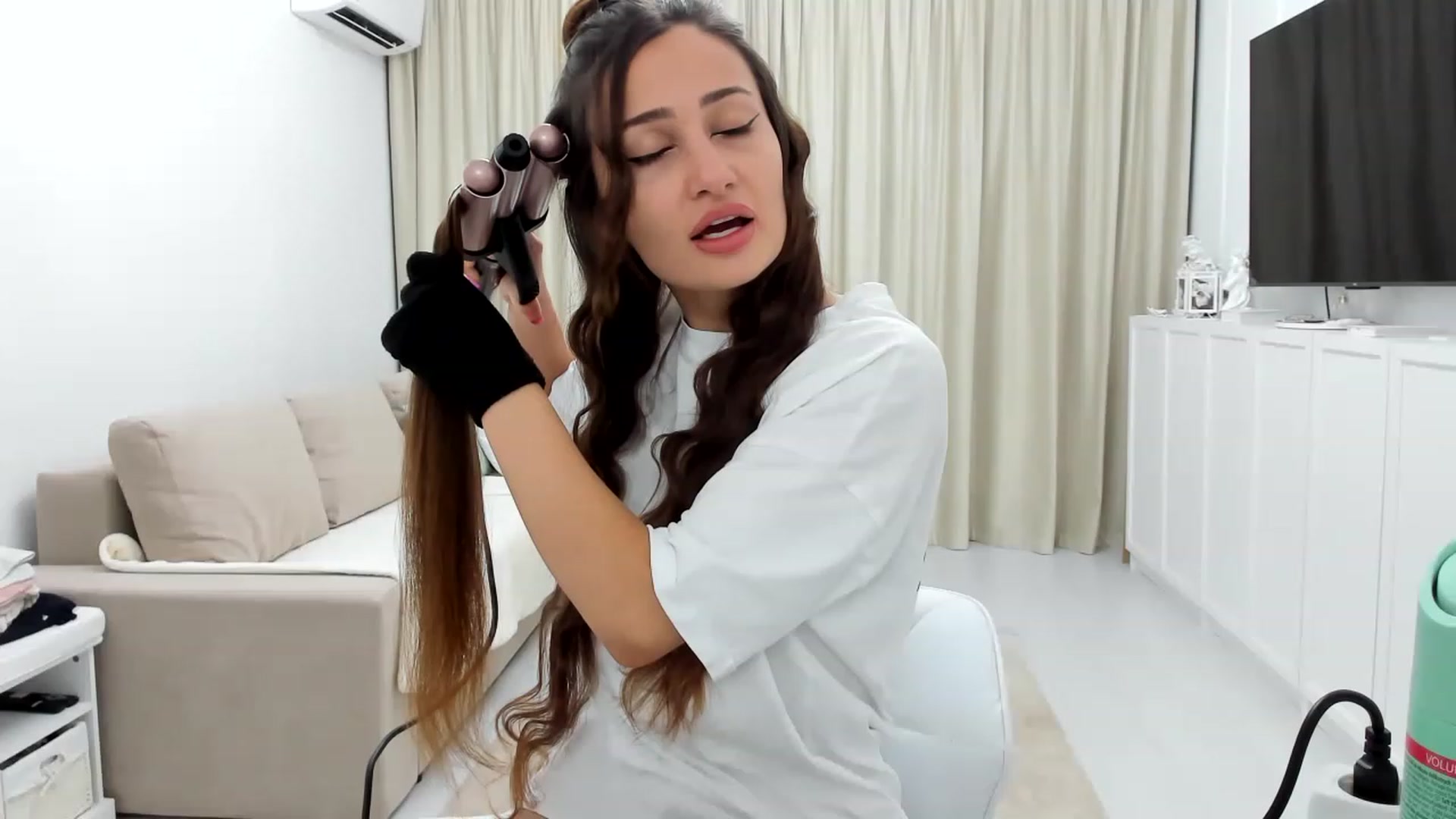 Gallery image thumbnail from Wennndyk's myfreecams stream on, 06/30/2023, 21:18 image 17 of 20