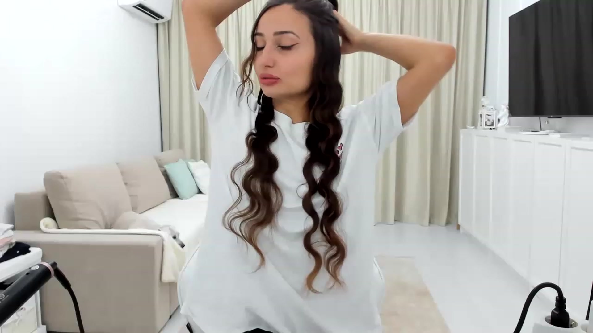 Gallery image thumbnail from Wennndyk's myfreecams stream on, 06/30/2023, 21:18 image 10 of 20
