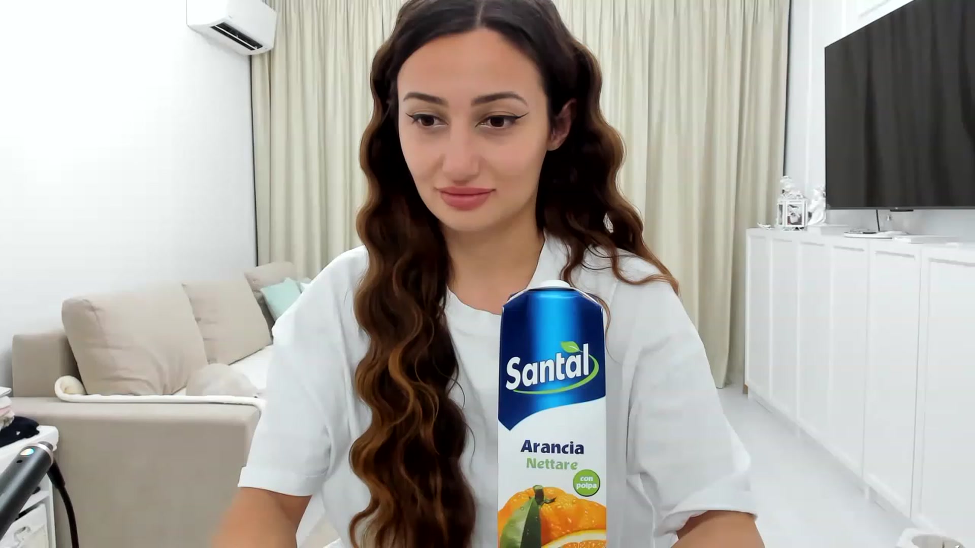 Gallery image thumbnail from Wennndyk's myfreecams stream on, 06/30/2023, 21:43 image 16 of 20