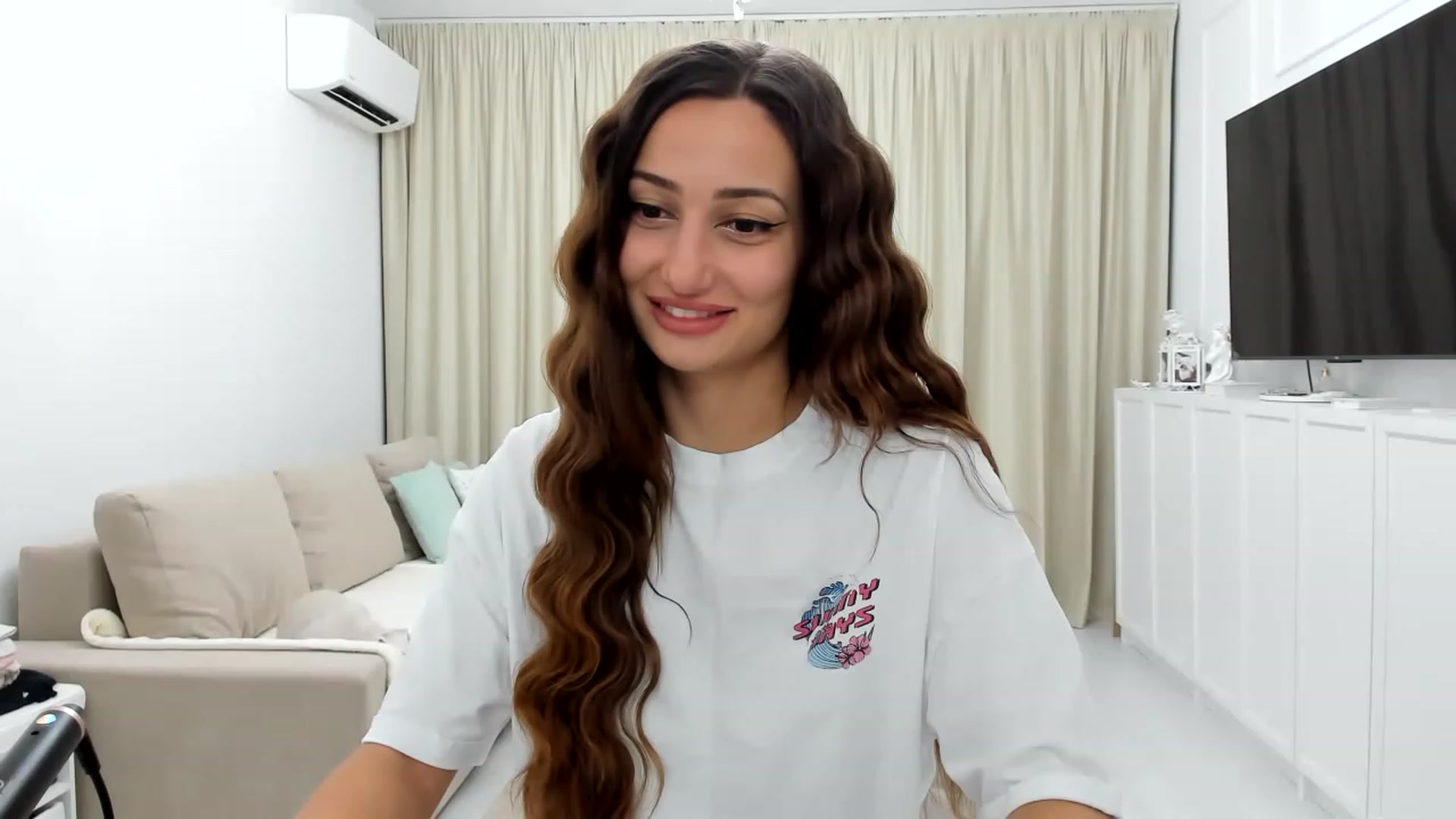Gallery image thumbnail from Wennndyk's myfreecams stream on, 06/30/2023, 21:43 image 13 of 20