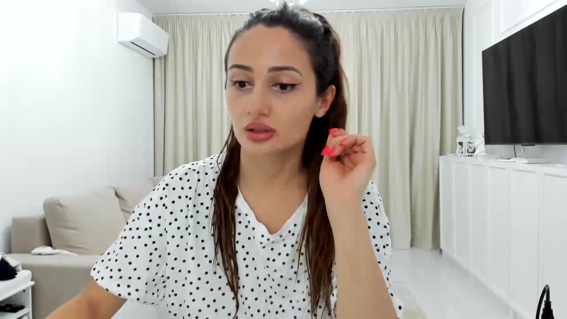 Gallery image thumbnail from Wennndyk's myfreecams stream on, 07/03/2023, 23:14 image 18 of 20