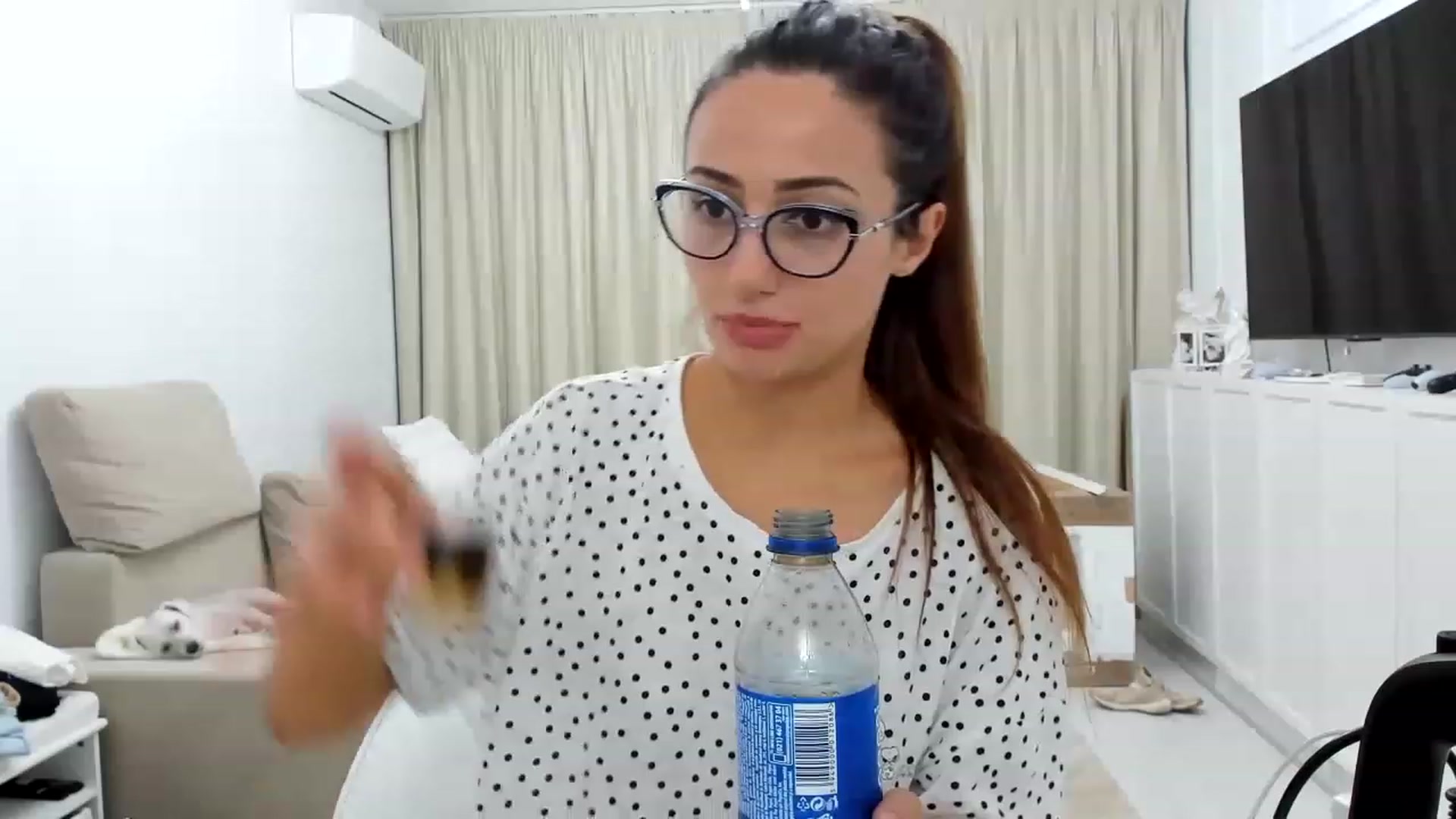 Gallery image thumbnail from Wennndyk's myfreecams stream on, 07/08/2023, 22:13 image 3 of 20
