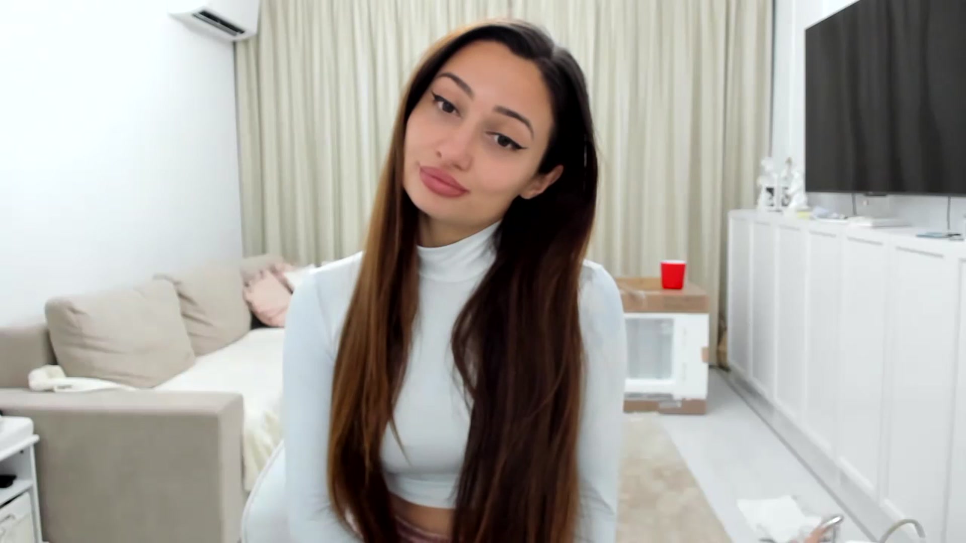 Gallery image thumbnail from Wennndyk's myfreecams stream on, 07/18/2023, 22:55 image 1 of 20