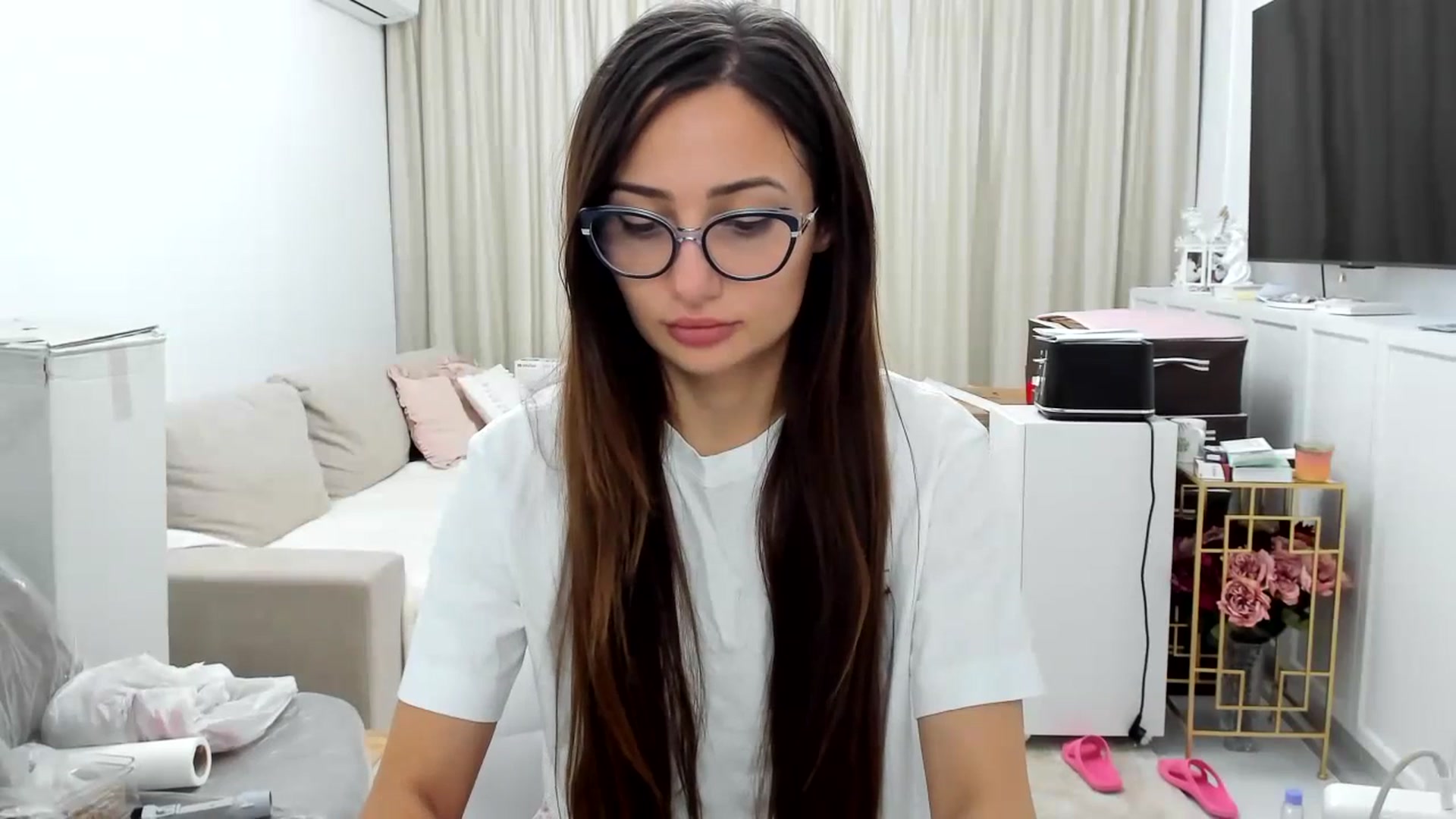 Gallery image thumbnail from Wennndyk's myfreecams stream on, 07/19/2023, 01:53 image 18 of 20