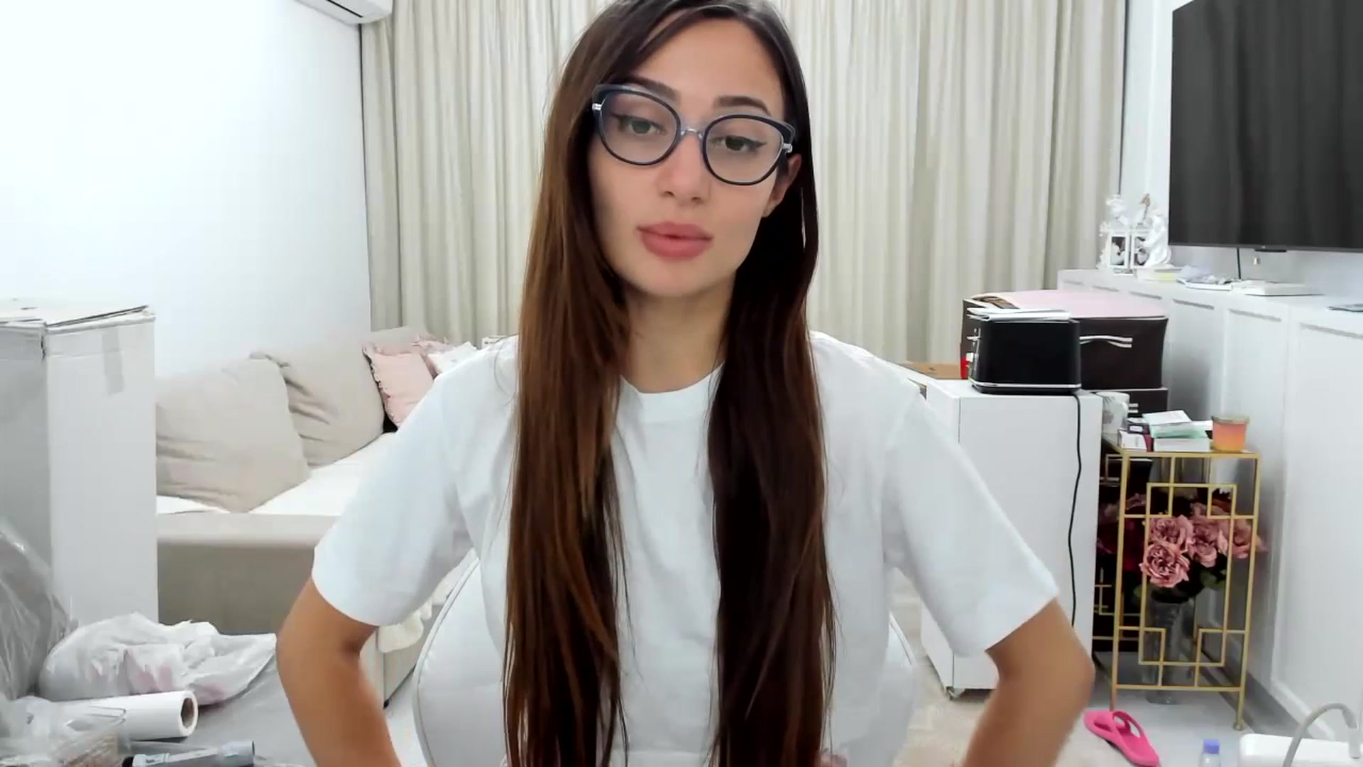 Gallery image thumbnail from Wennndyk's myfreecams stream on, 07/19/2023, 01:53 image 15 of 20