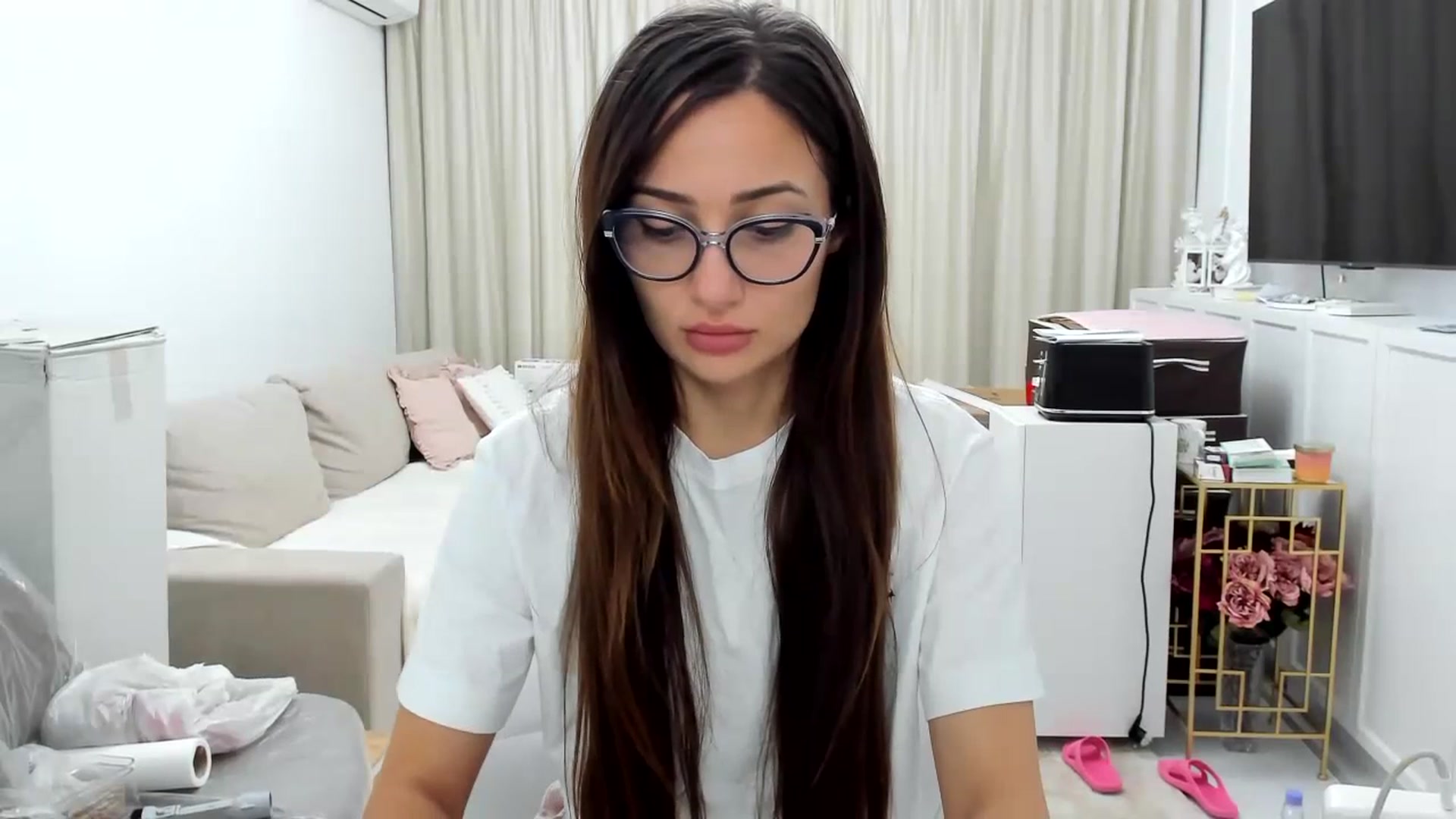Gallery image thumbnail from Wennndyk's myfreecams stream on, 07/19/2023, 01:53 image 19 of 20