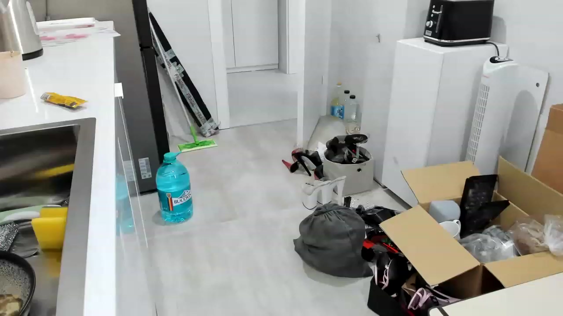 Gallery image thumbnail from Wennndyk's myfreecams stream on, 07/29/2023, 04:16 image 6 of 20